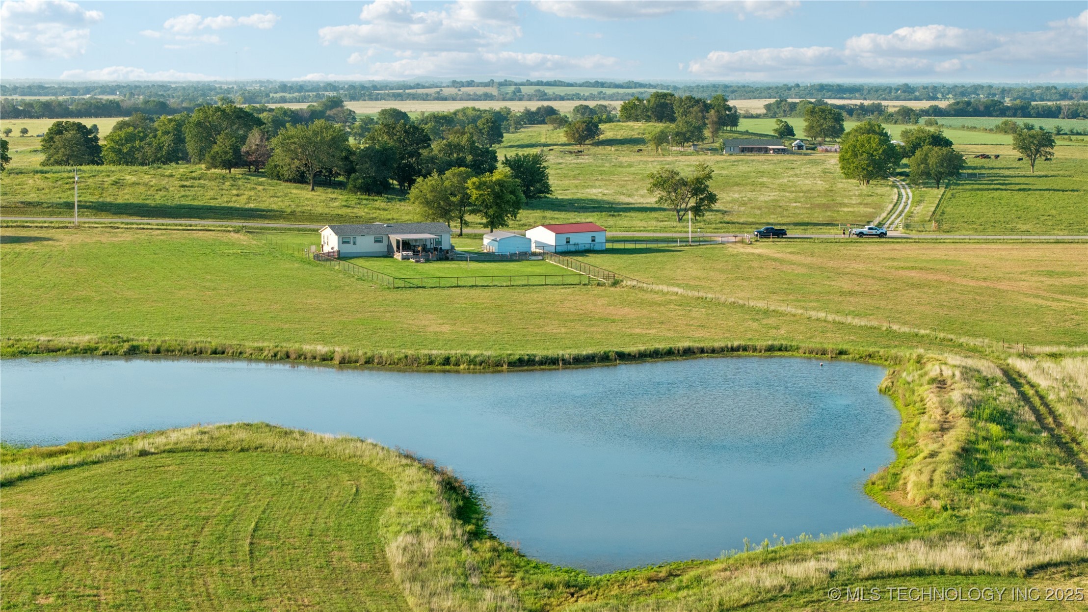 438347 E 330 Road Property Photo 47