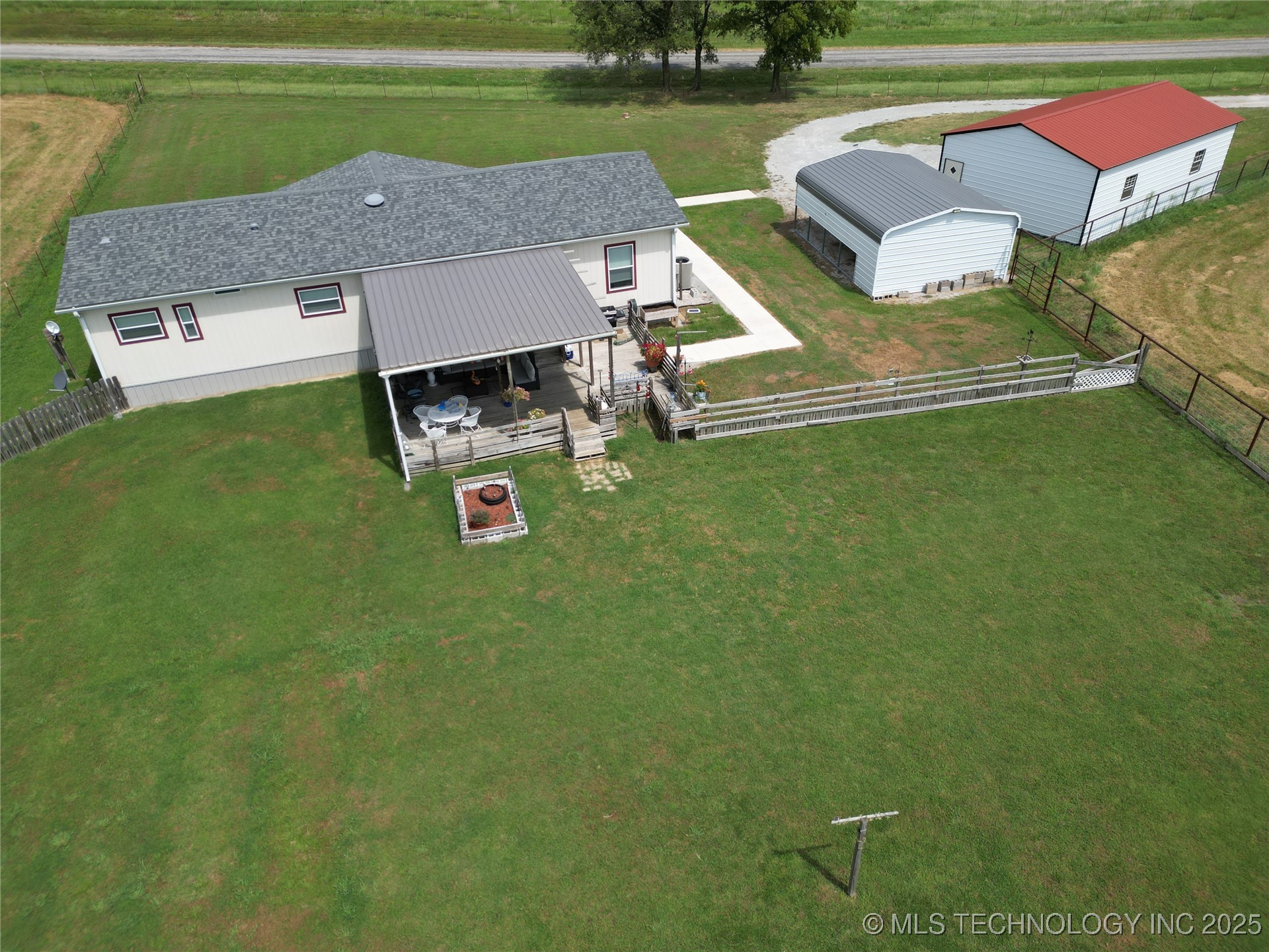 438347 E 330 Road Property Photo 51