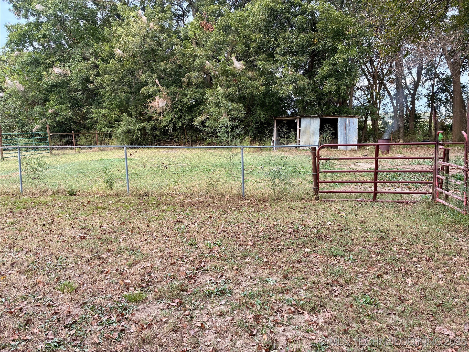 411321 E 1080 Road Property Photo 32