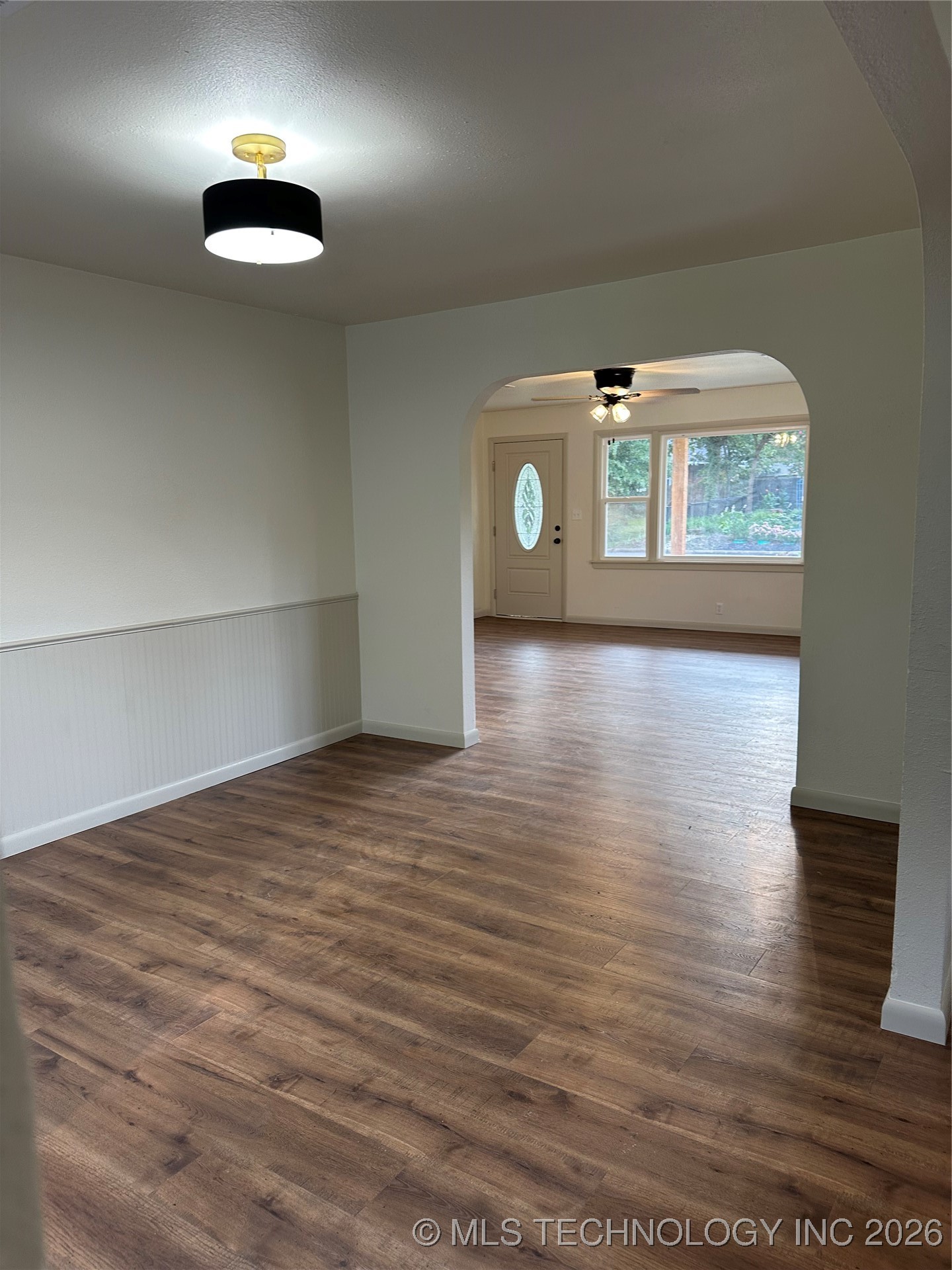 800 S 9th Property Photo 3