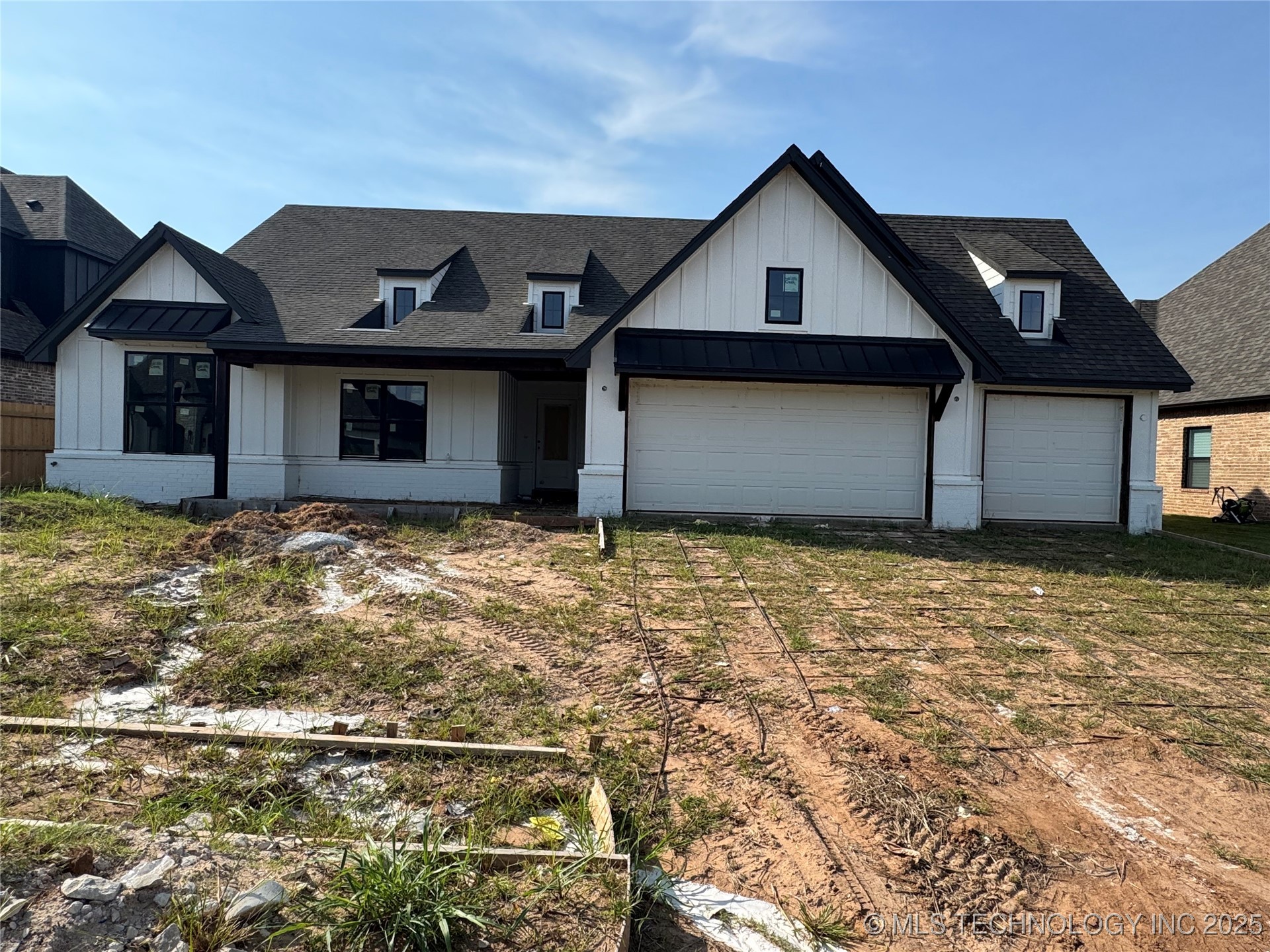 5914 E 128th Street S Property Photo 1