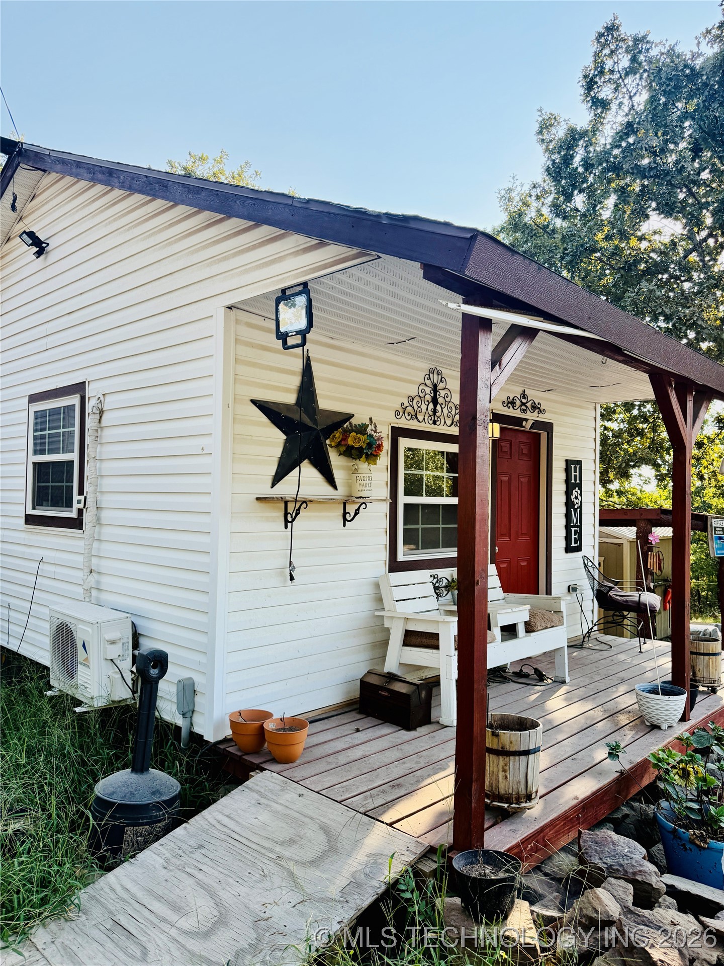 15 E Ocelot Road Property Photo 1