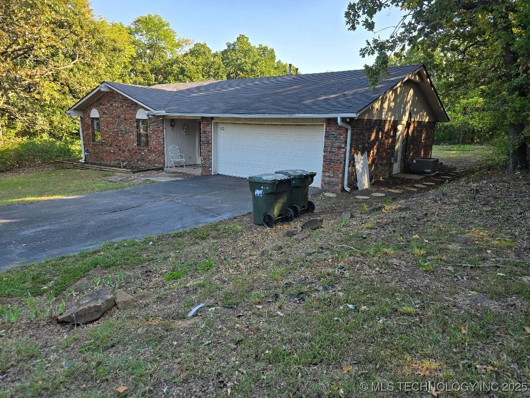 402 Valley View Road Property Photo 1