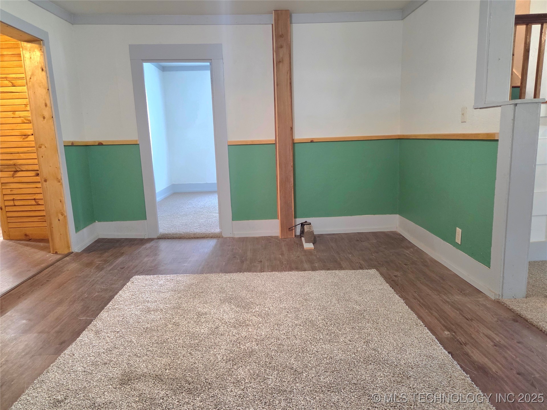 1280 Collyge Avenue Property Photo 13