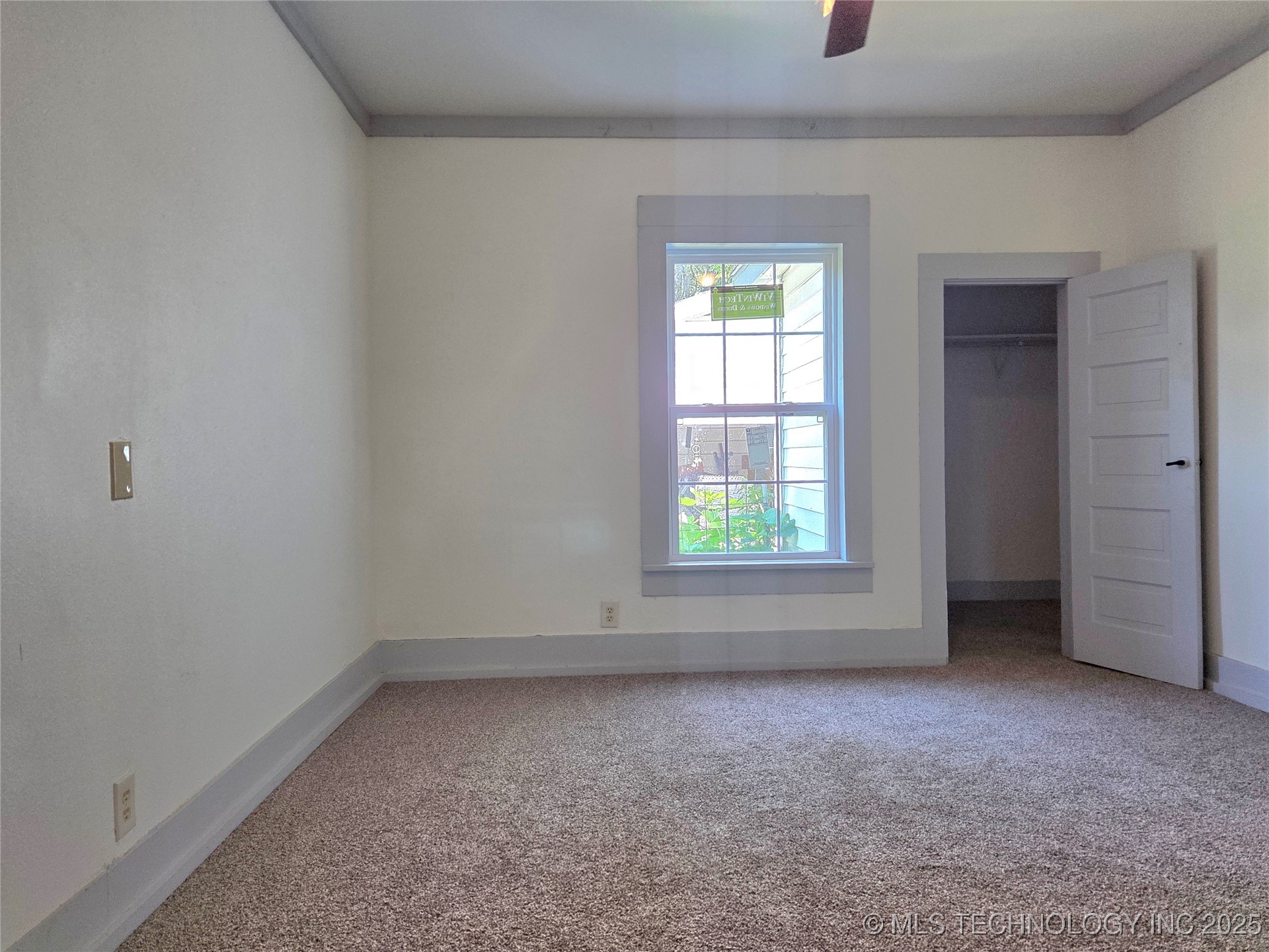 1280 Collyge Avenue Property Photo 23