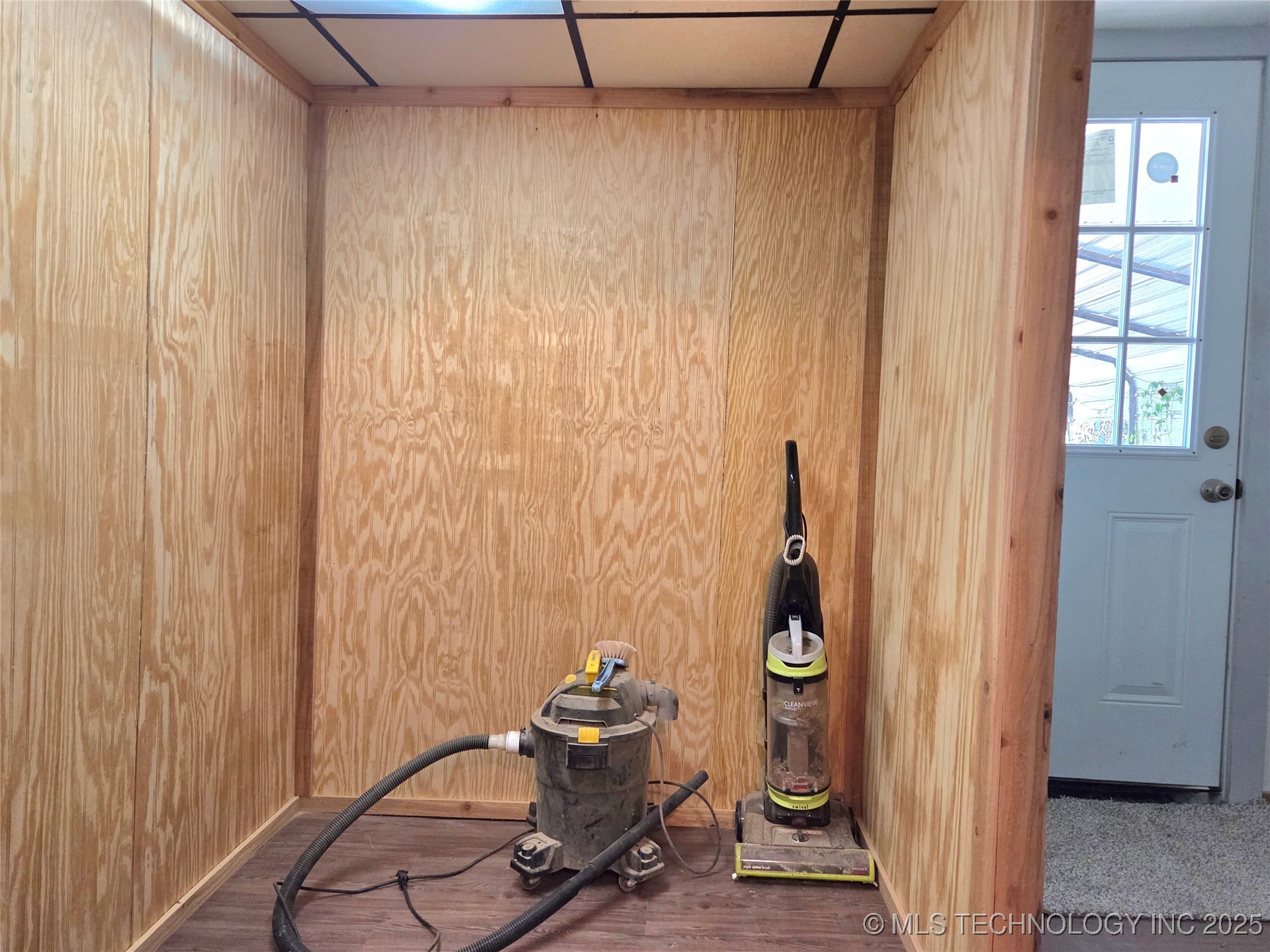 1280 Collyge Avenue Property Photo 41