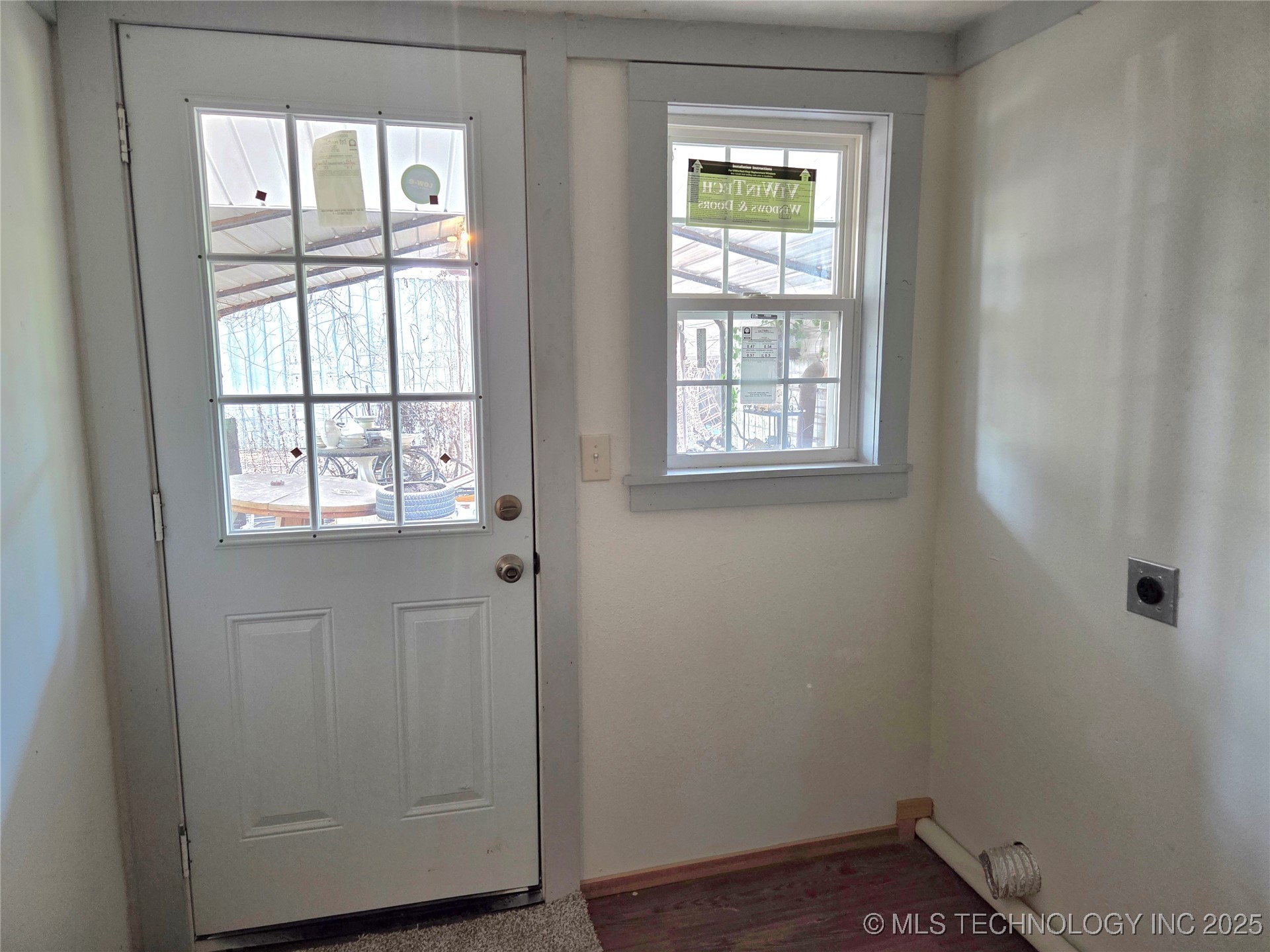 1280 Collyge Avenue Property Photo 44