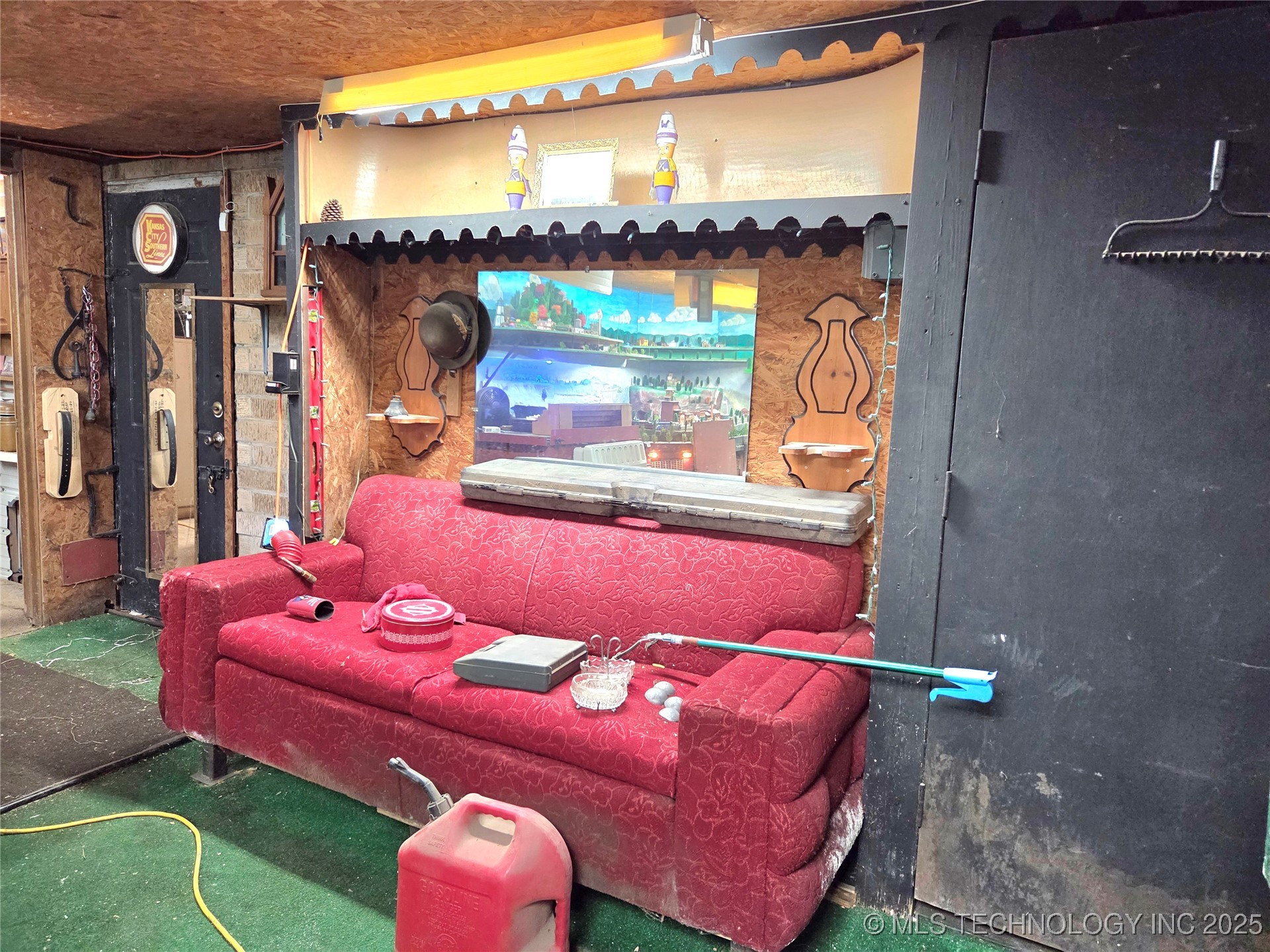 1280 Collyge Avenue Property Photo 52