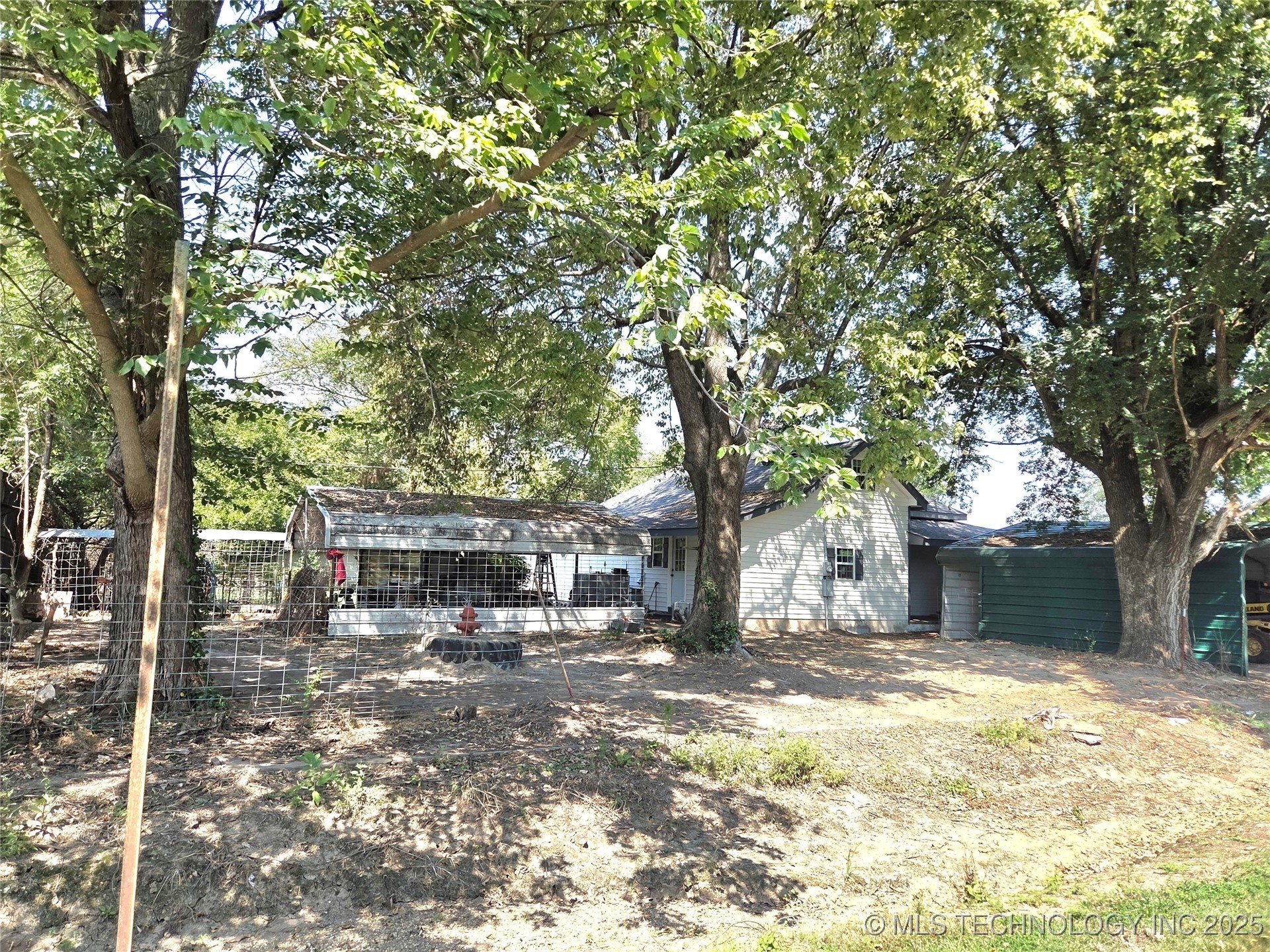 1280 Collyge Avenue Property Photo 55