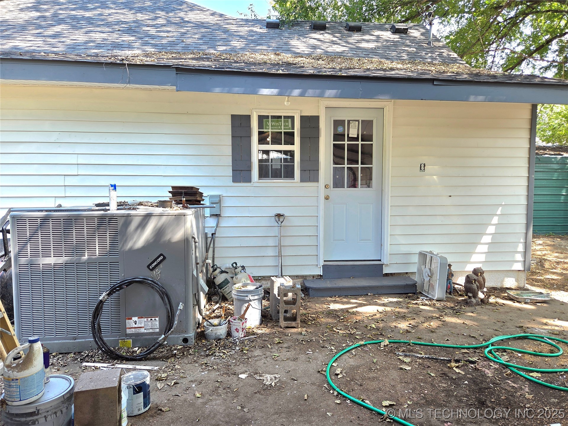 1280 Collyge Avenue Property Photo 60