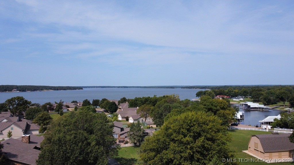 56701 E 310th Road 702 Property Photo 6