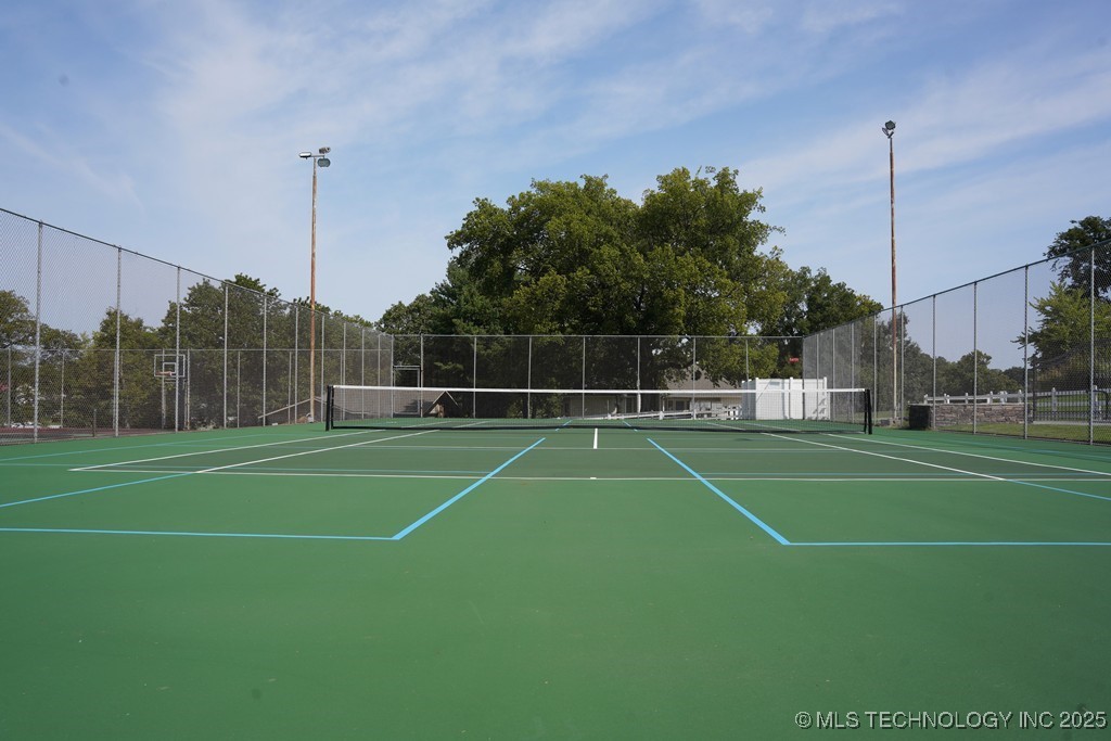 56701 E 310th Road 702 Property Photo 19