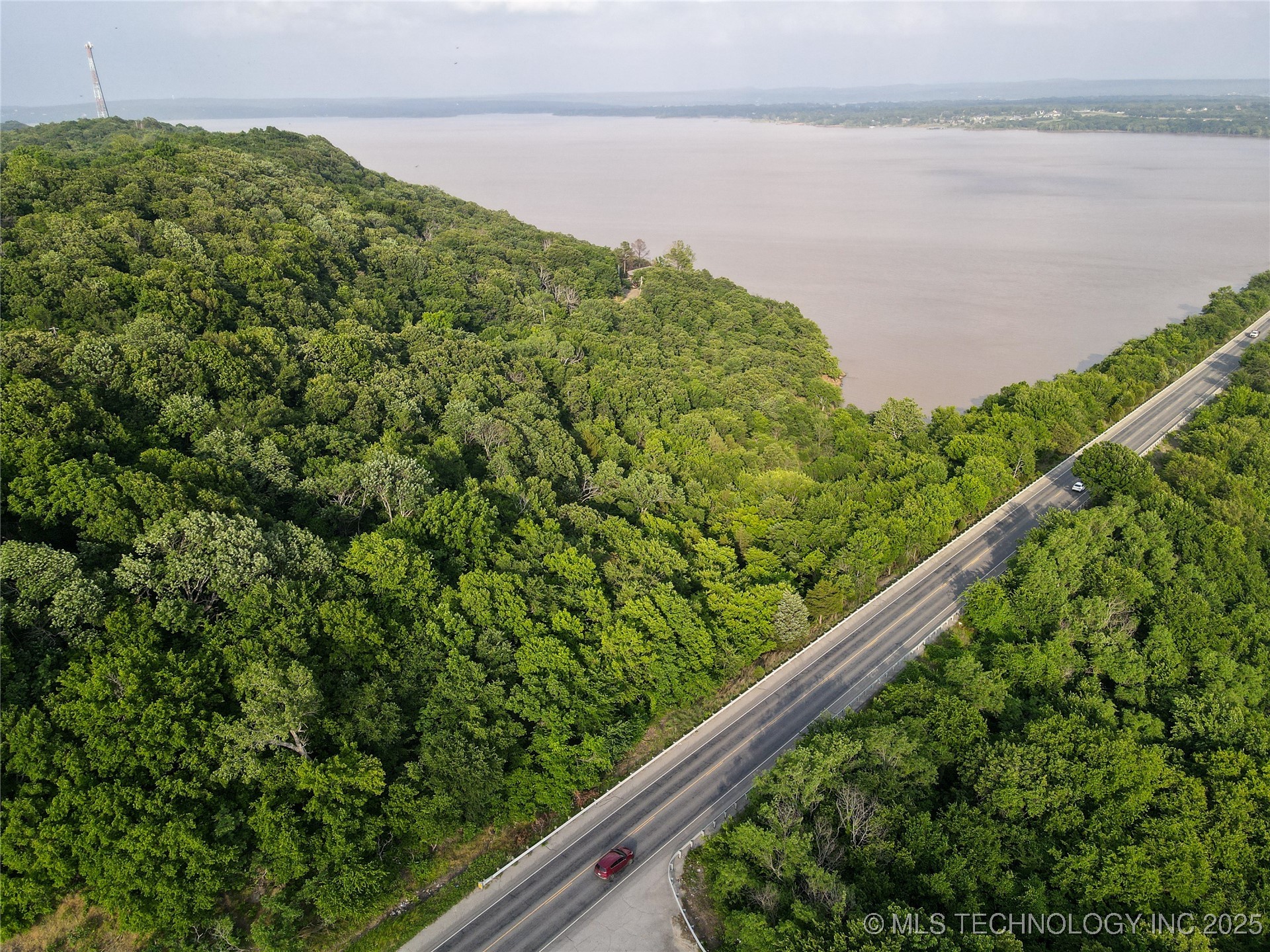 418391 E 1215 Road Property Photo 8