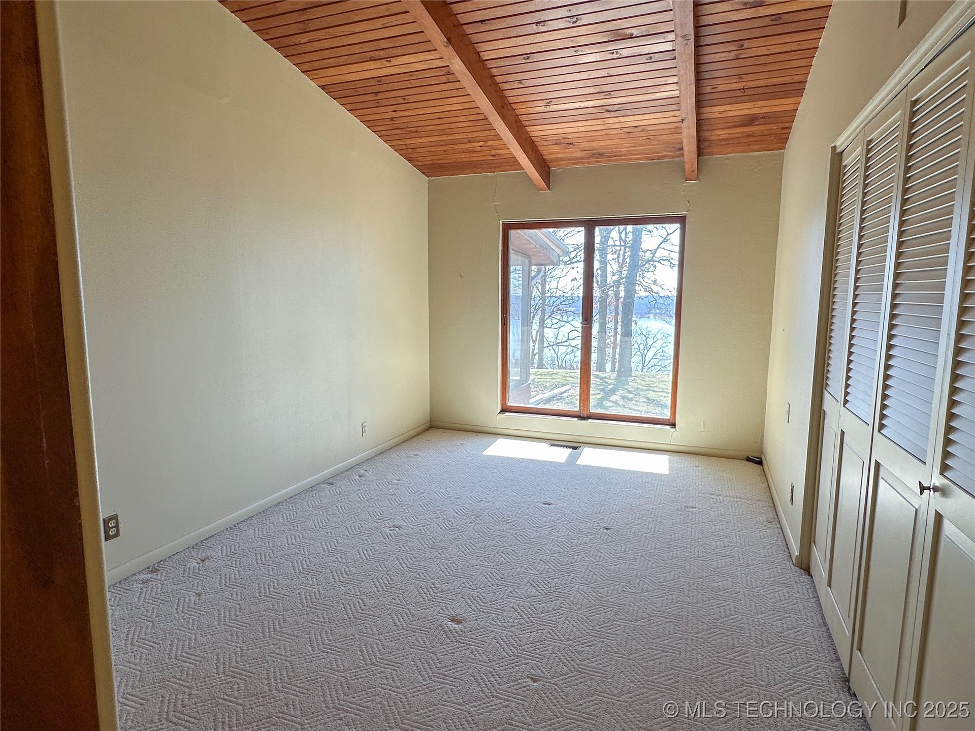 418391 E 1215 Road Property Photo 12