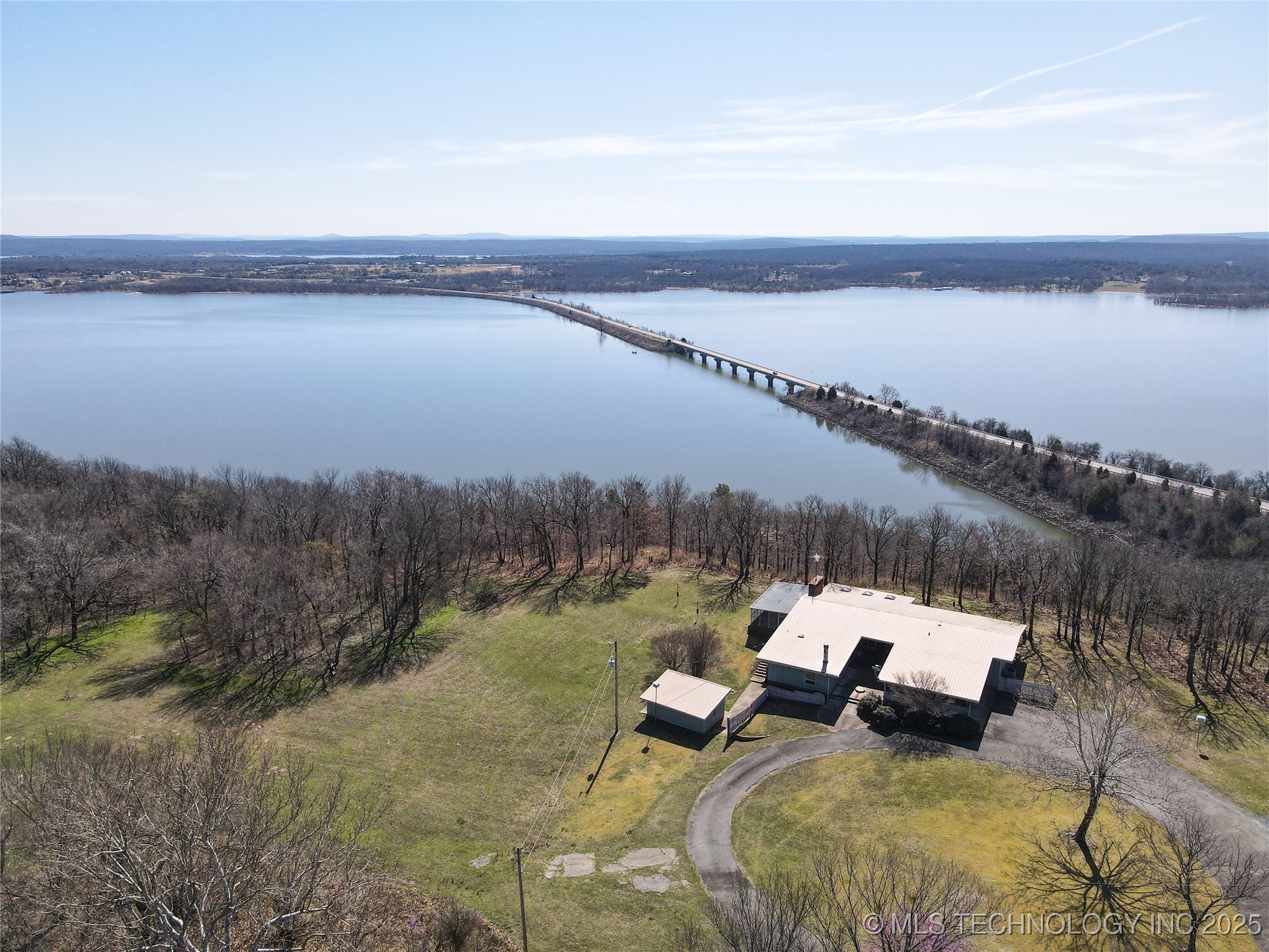 418391 E 1215 Road Property Photo 22