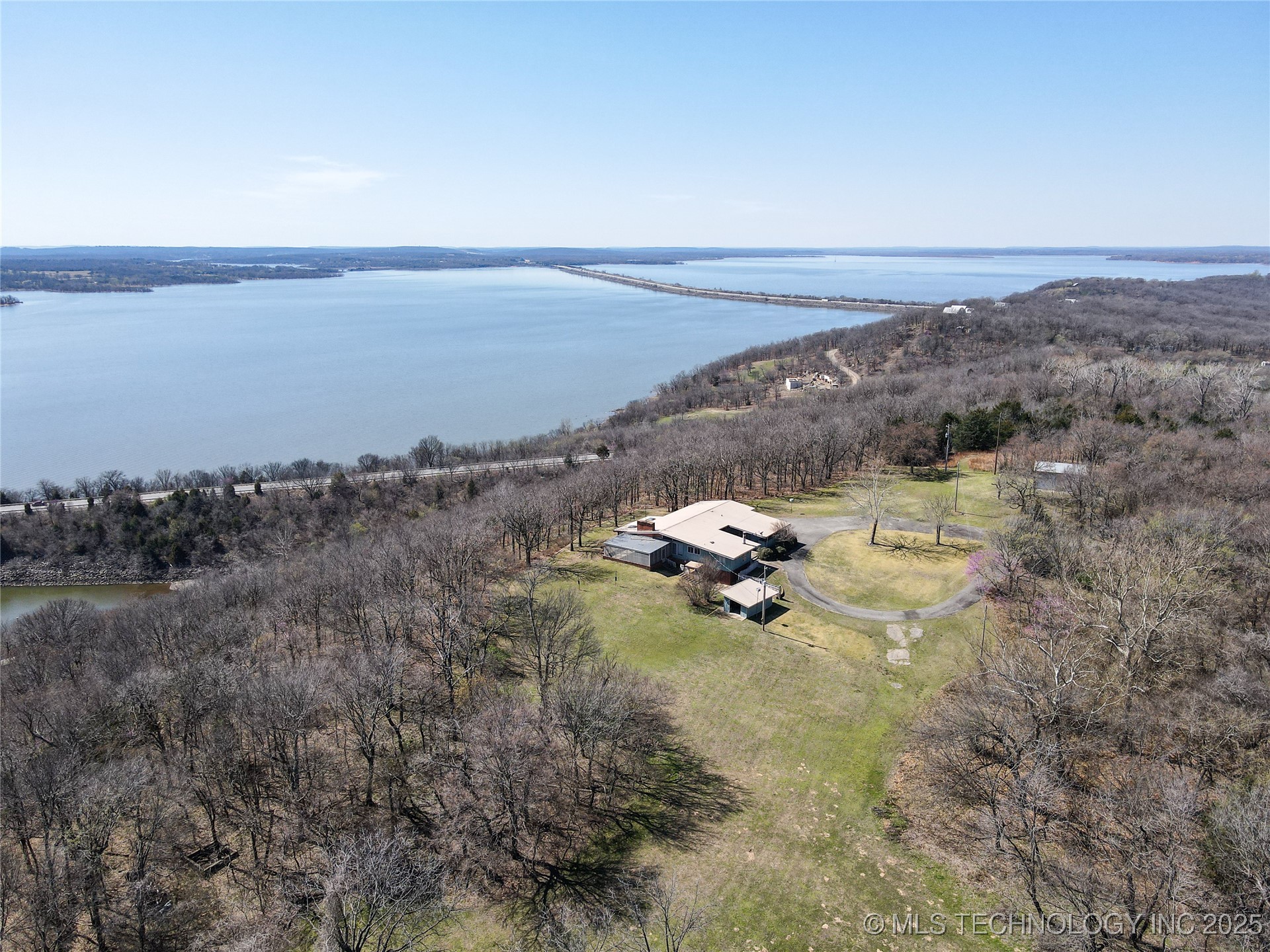 418391 E 1215 Road Property Photo 23