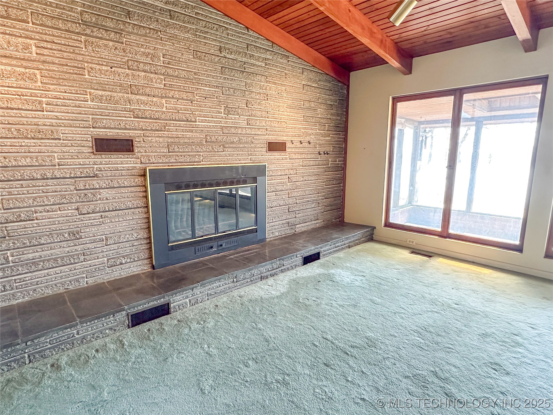 418391 E 1215 Road Property Photo 37