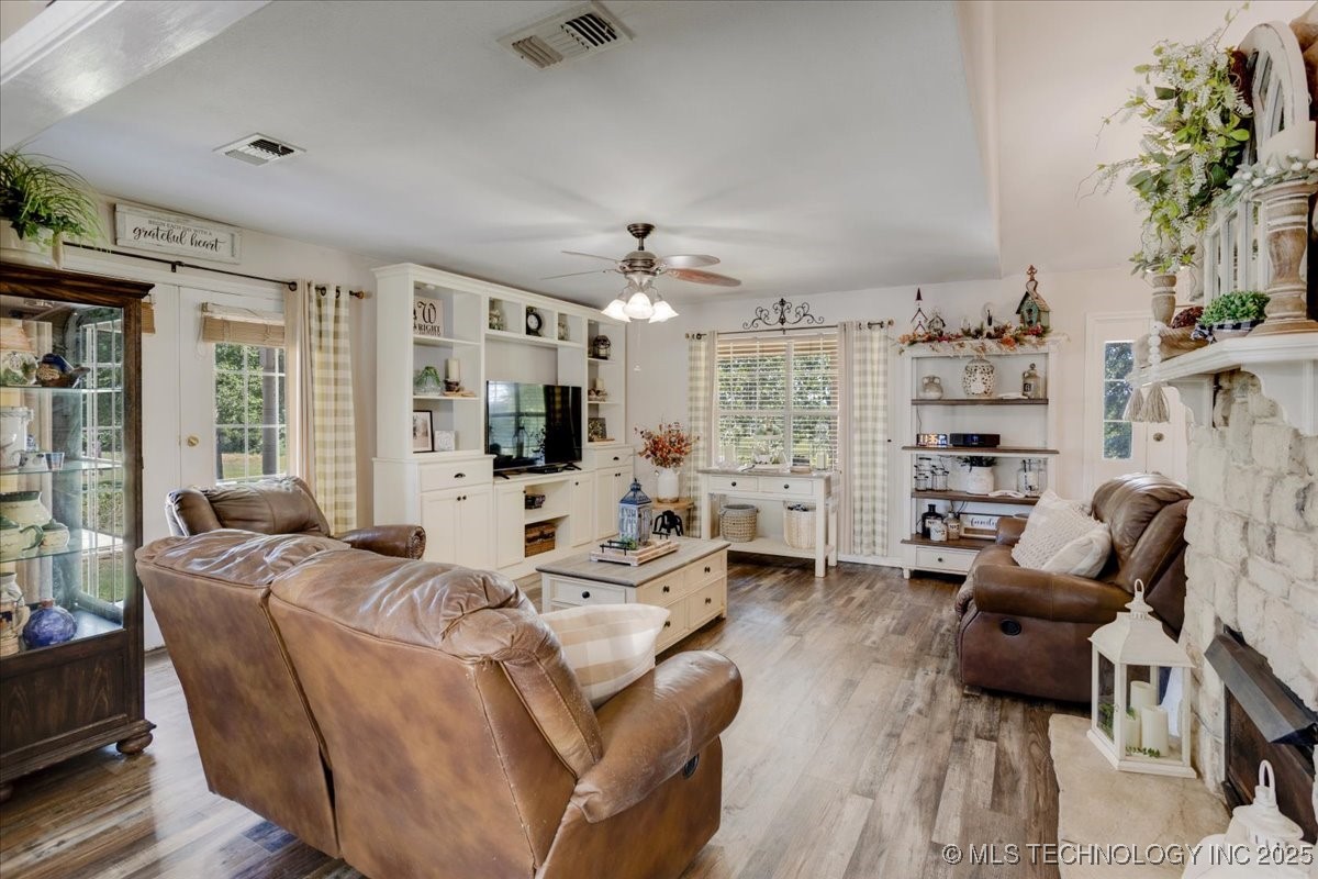 798 S Lone Oak Road Property Photo 17