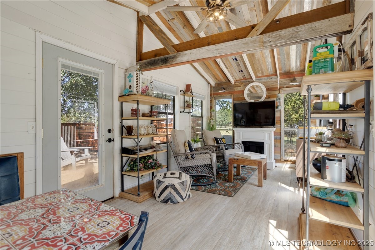 798 S Lone Oak Road Property Photo 35