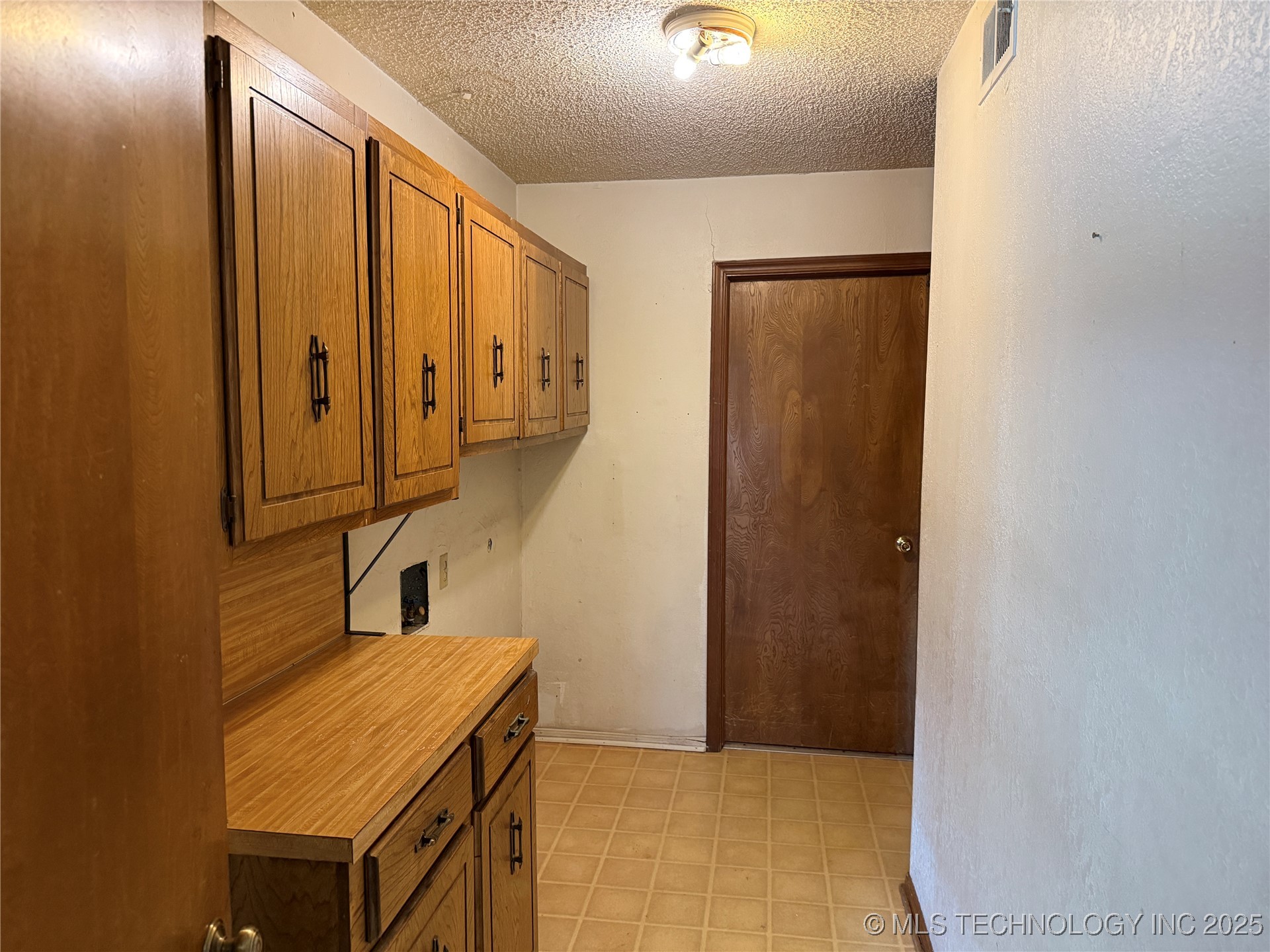 1319 Brookhaven Property Photo 11