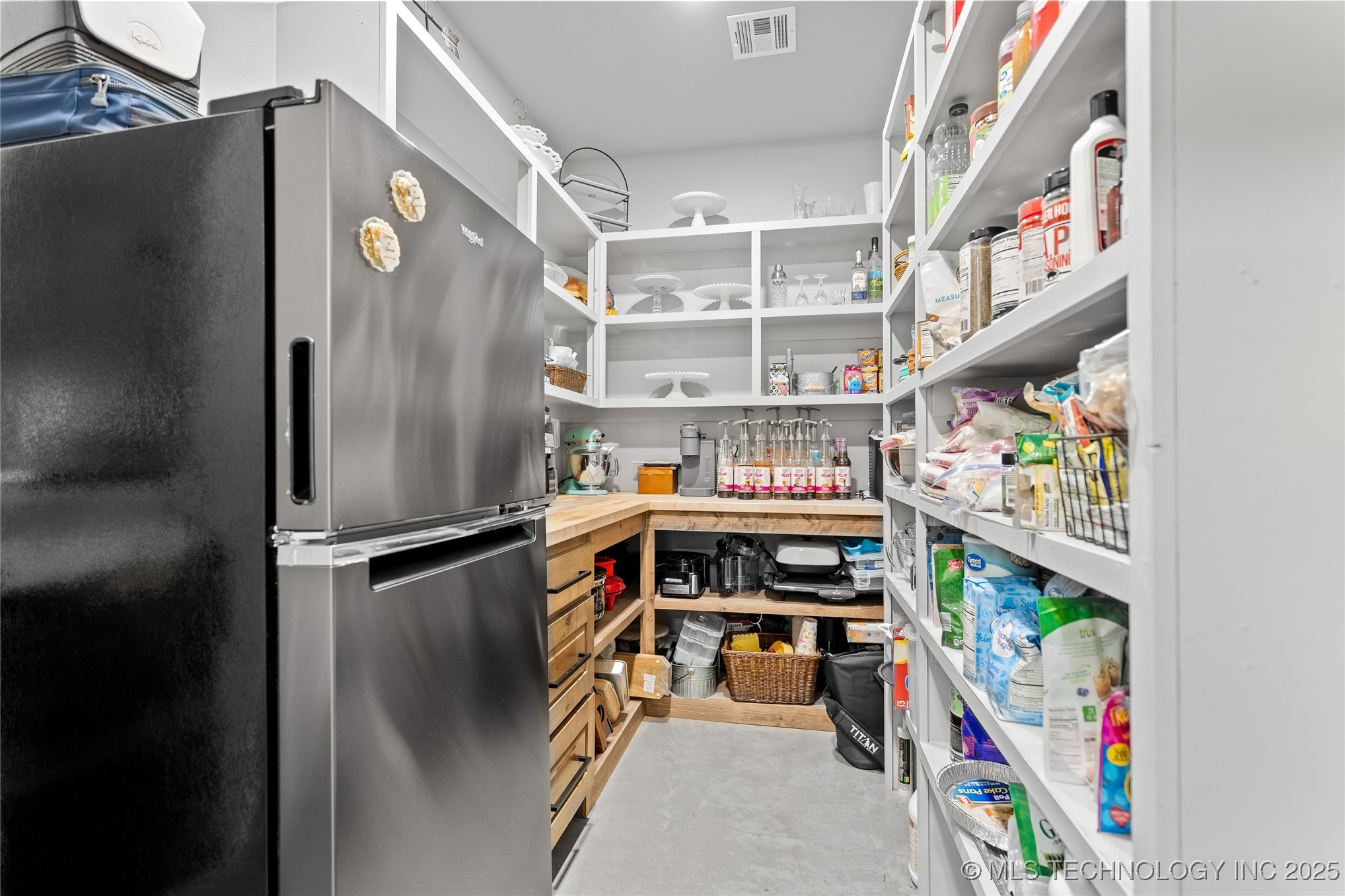 8147 Us Highway 77 Property Photo 11