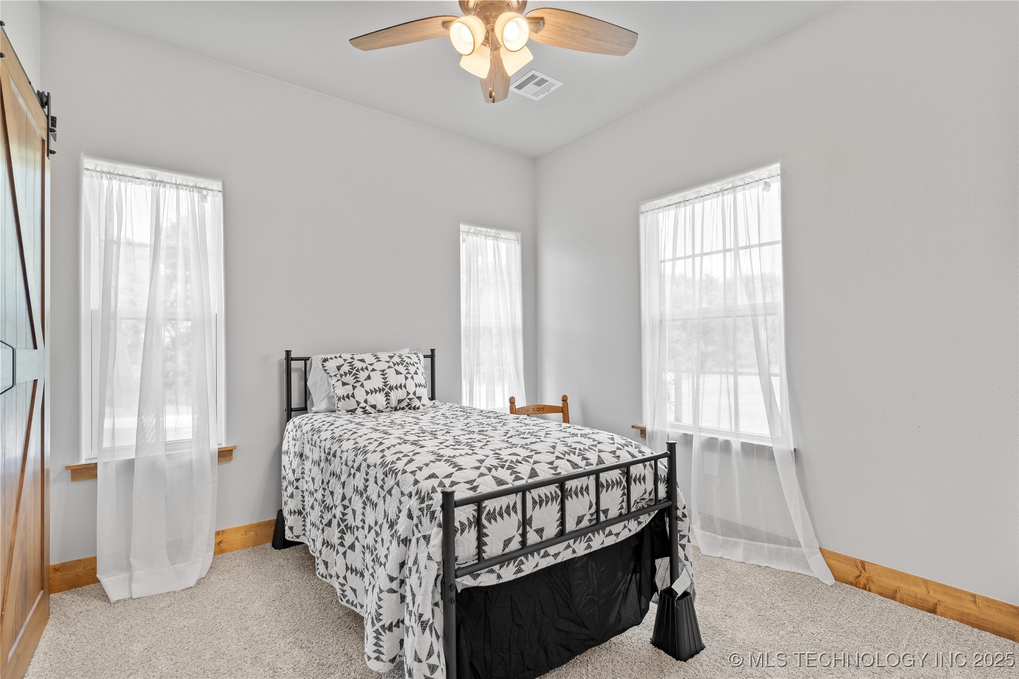 8147 Us Highway 77 Property Photo 19