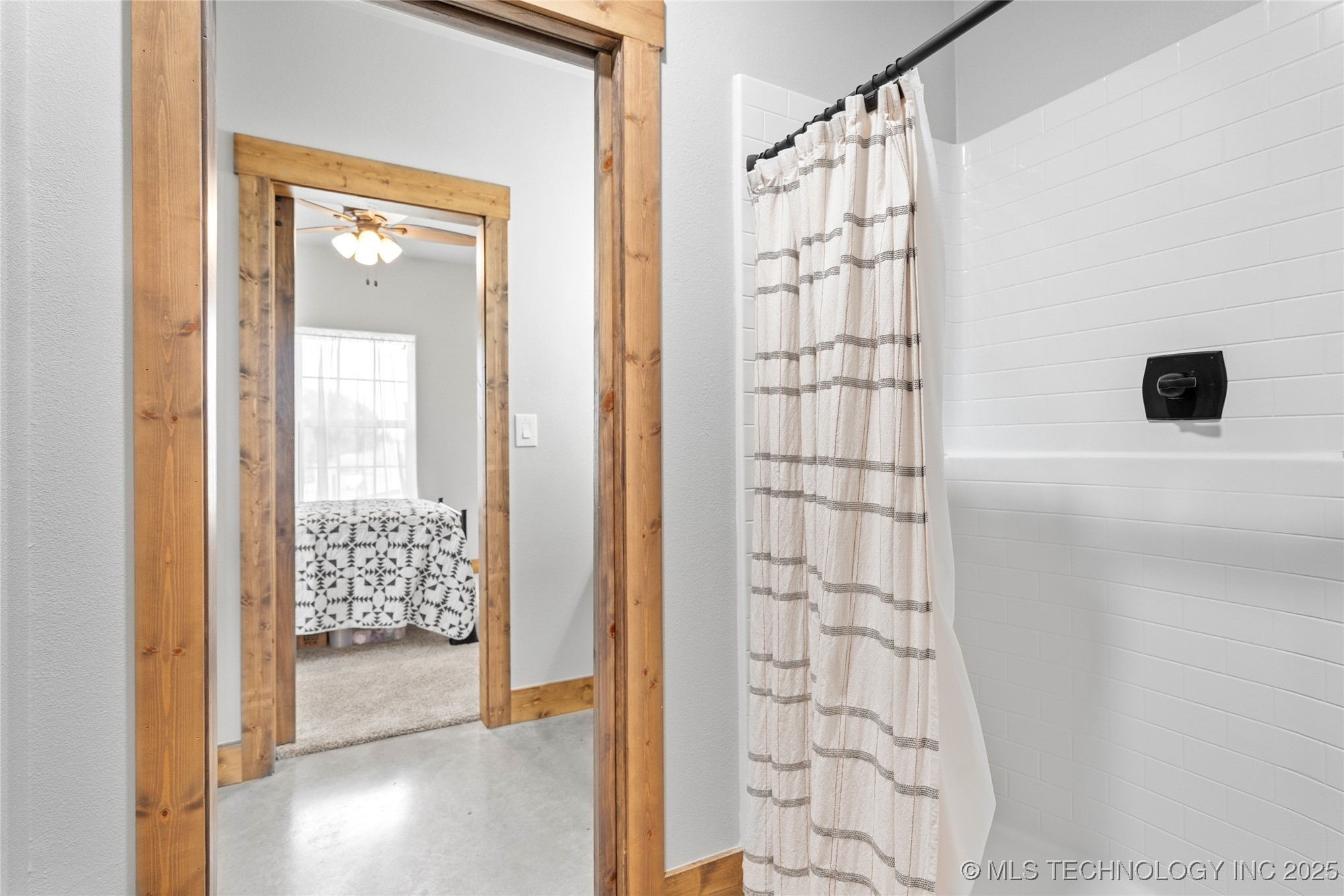 8147 Us Highway 77 Property Photo 23