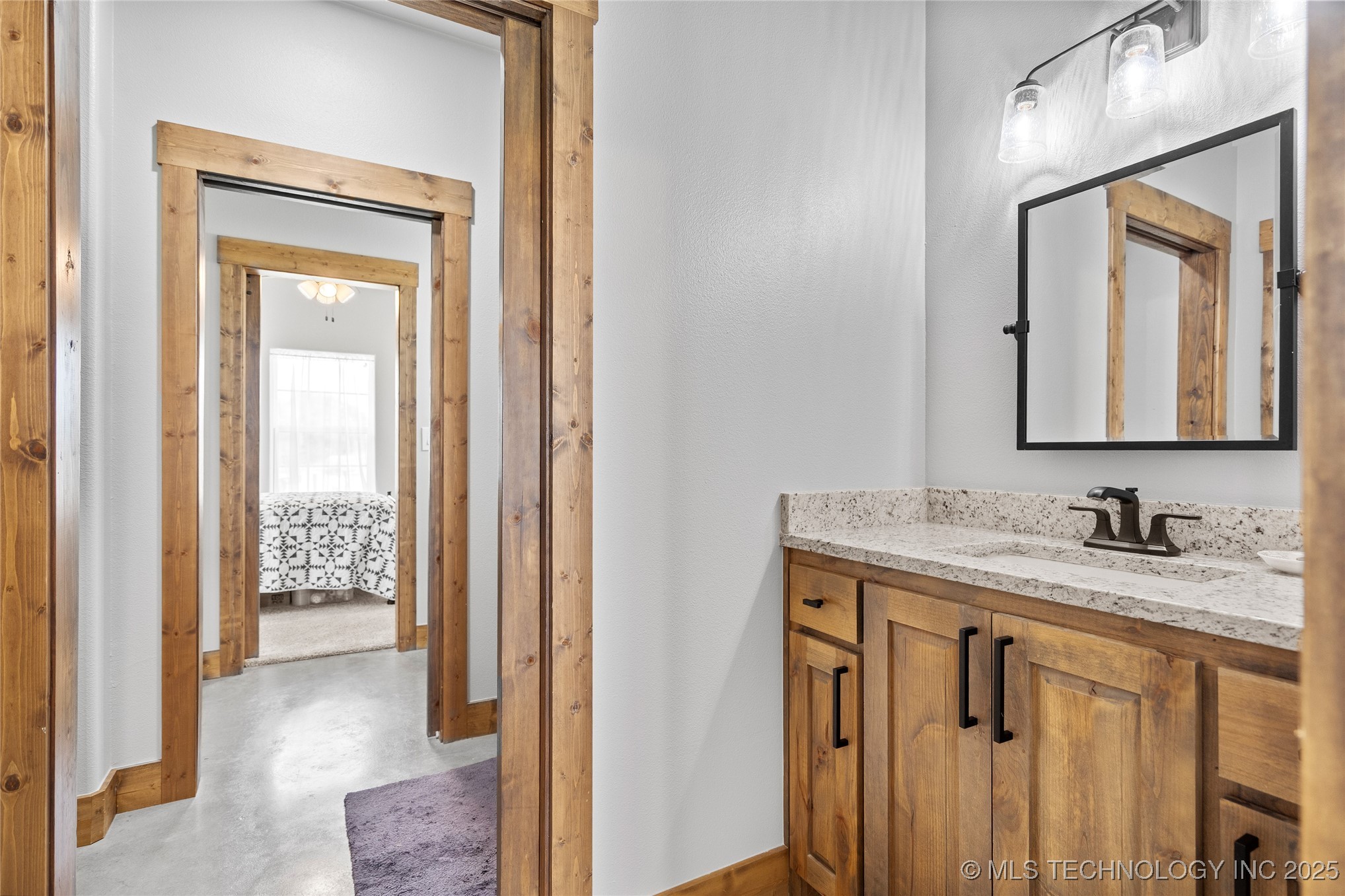 8147 Us Highway 77 Property Photo 24