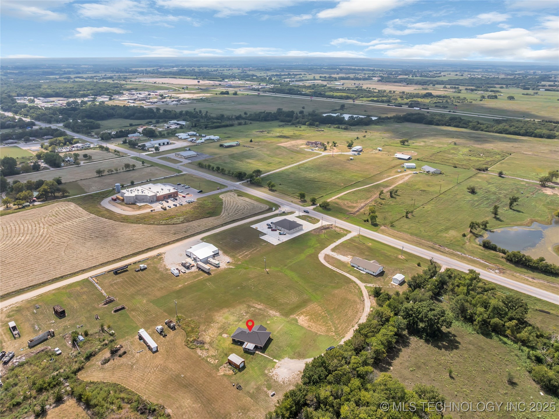 8147 Us Highway 77 Property Photo 37