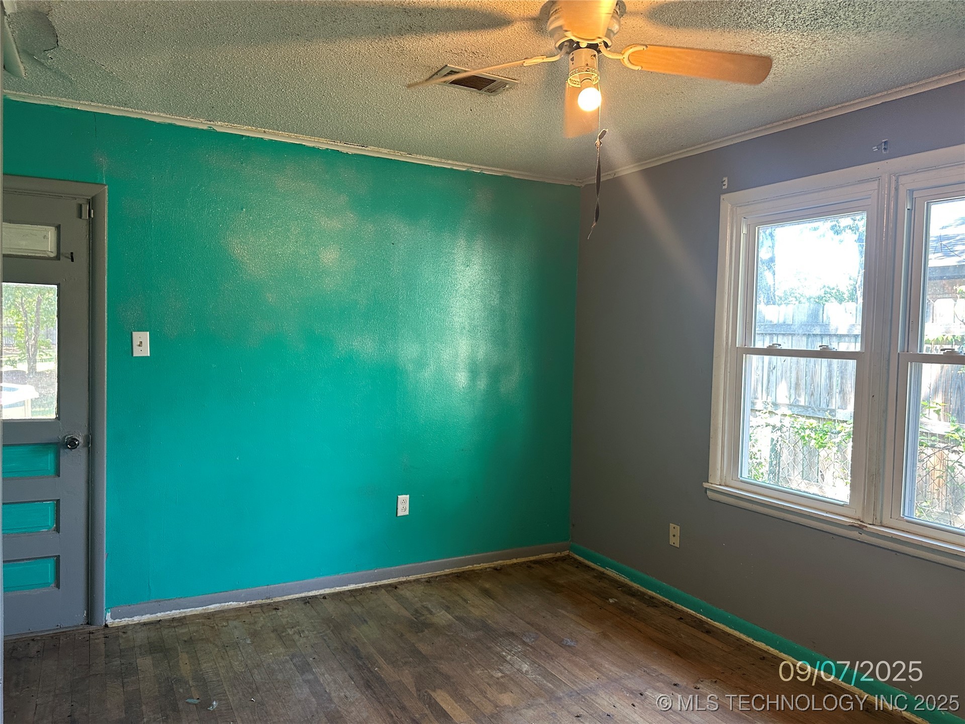 1521 N 10th Avenue Property Photo 24