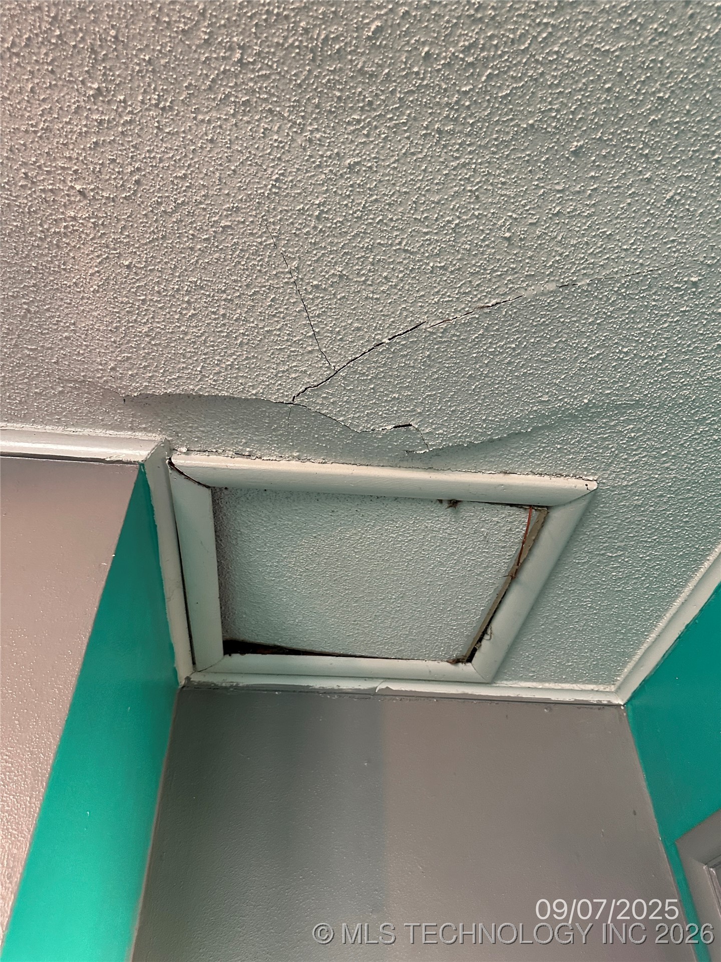 1521 N 10th Avenue Property Photo 26