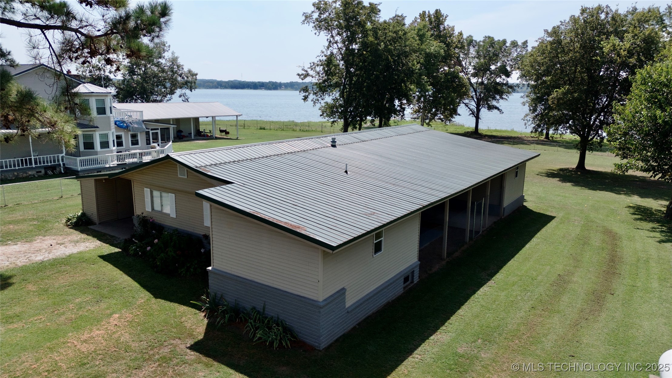 25604 S 608 Property Photo 2