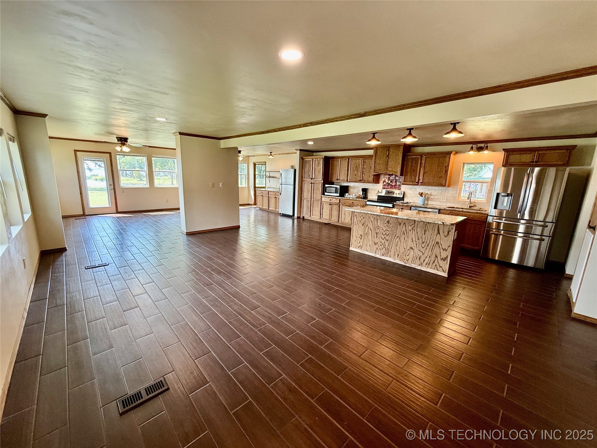 25604 S 608 Property Photo 6