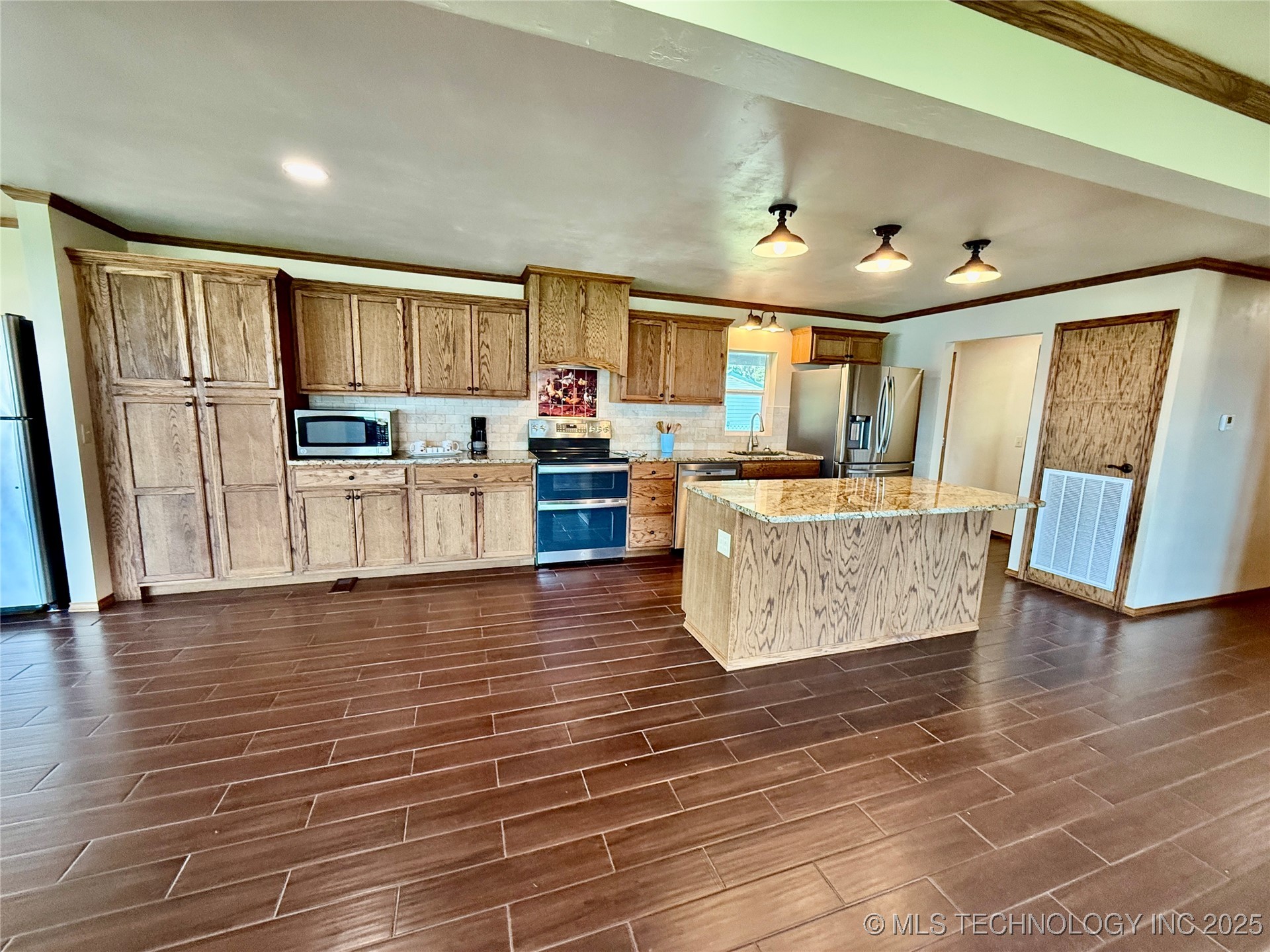 25604 S 608 Property Photo 10