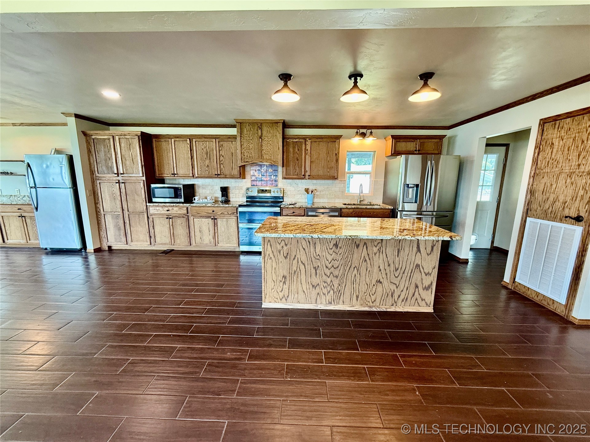 25604 S 608 Property Photo 11