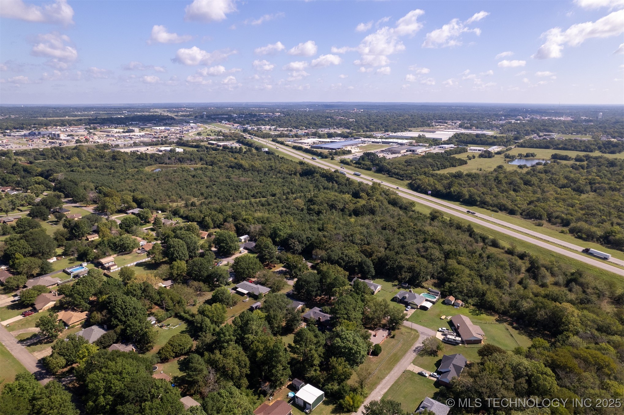 3507 W Arkansas Property Photo 9
