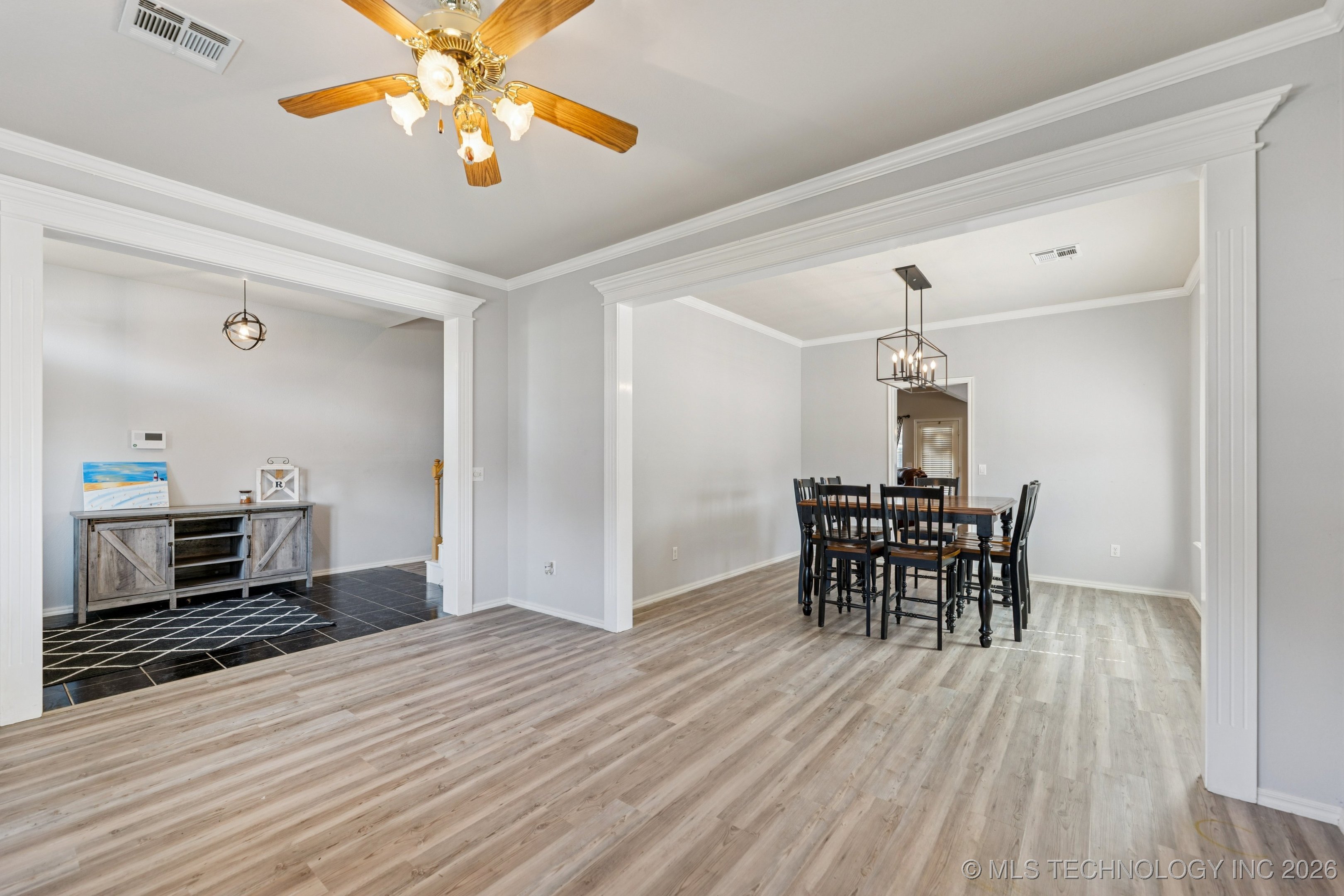 905 N Butternut Avenue N Property Photo 4