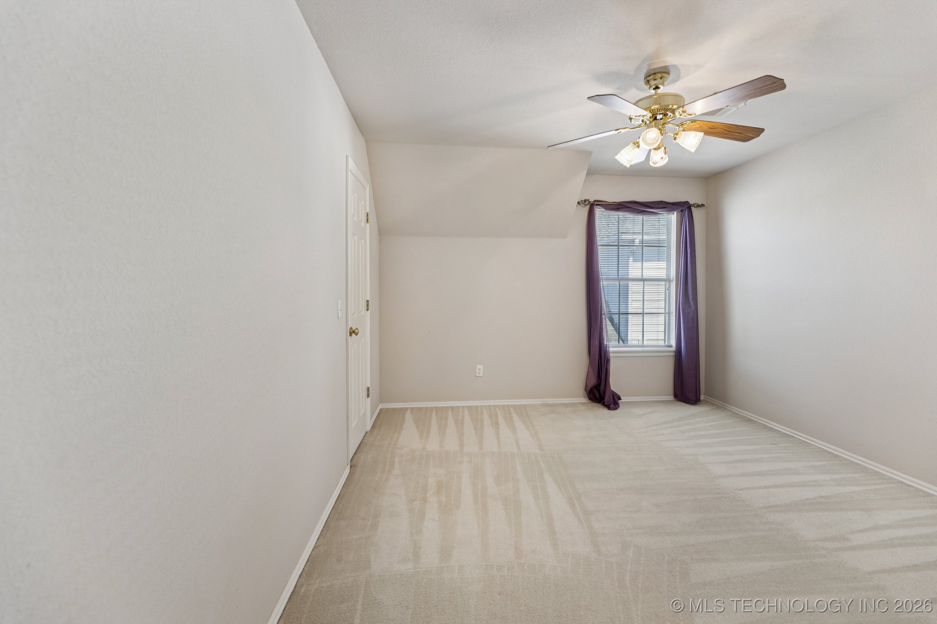 905 N Butternut Avenue N Property Photo 21