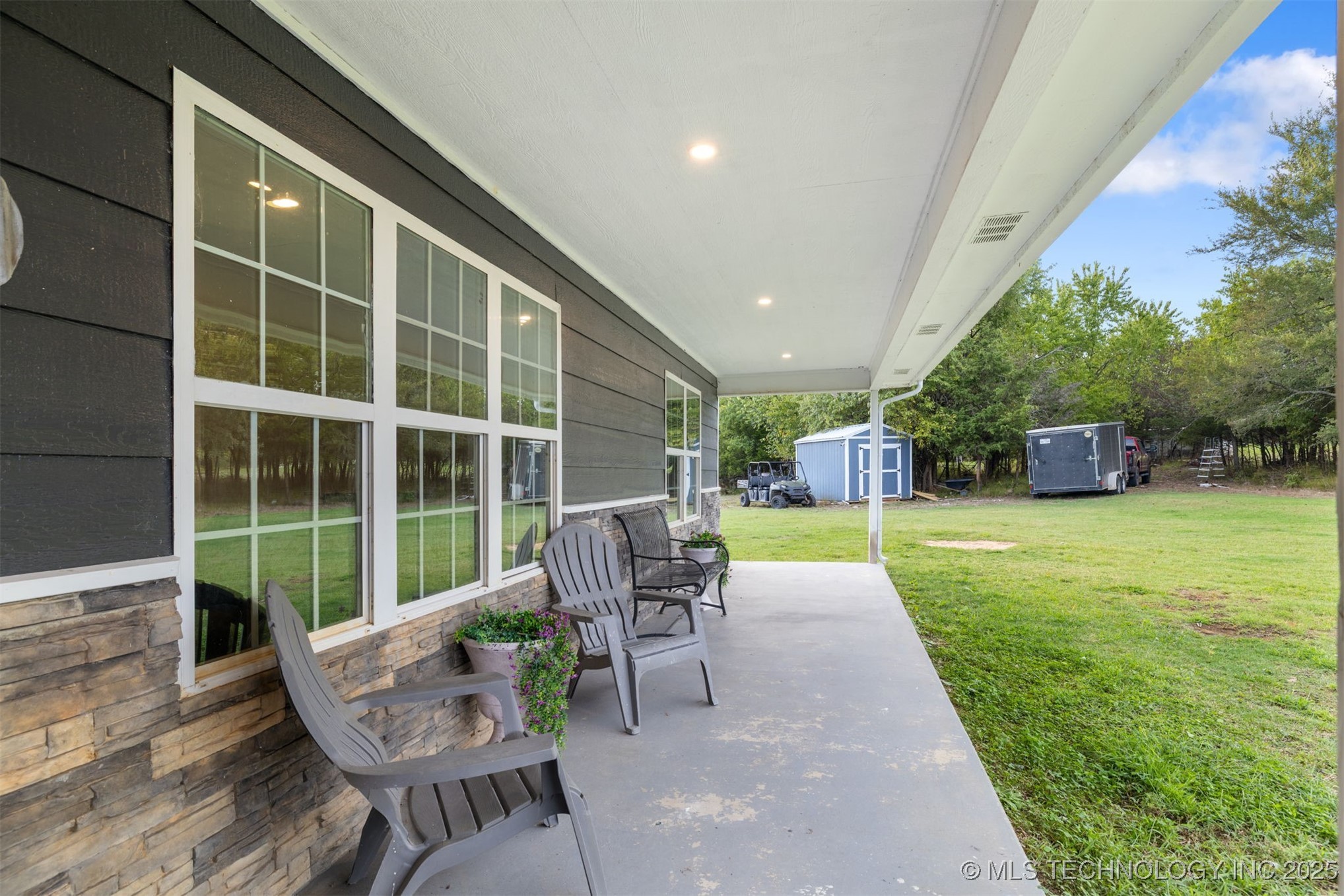 1180 N 4430 Road Property Photo 6