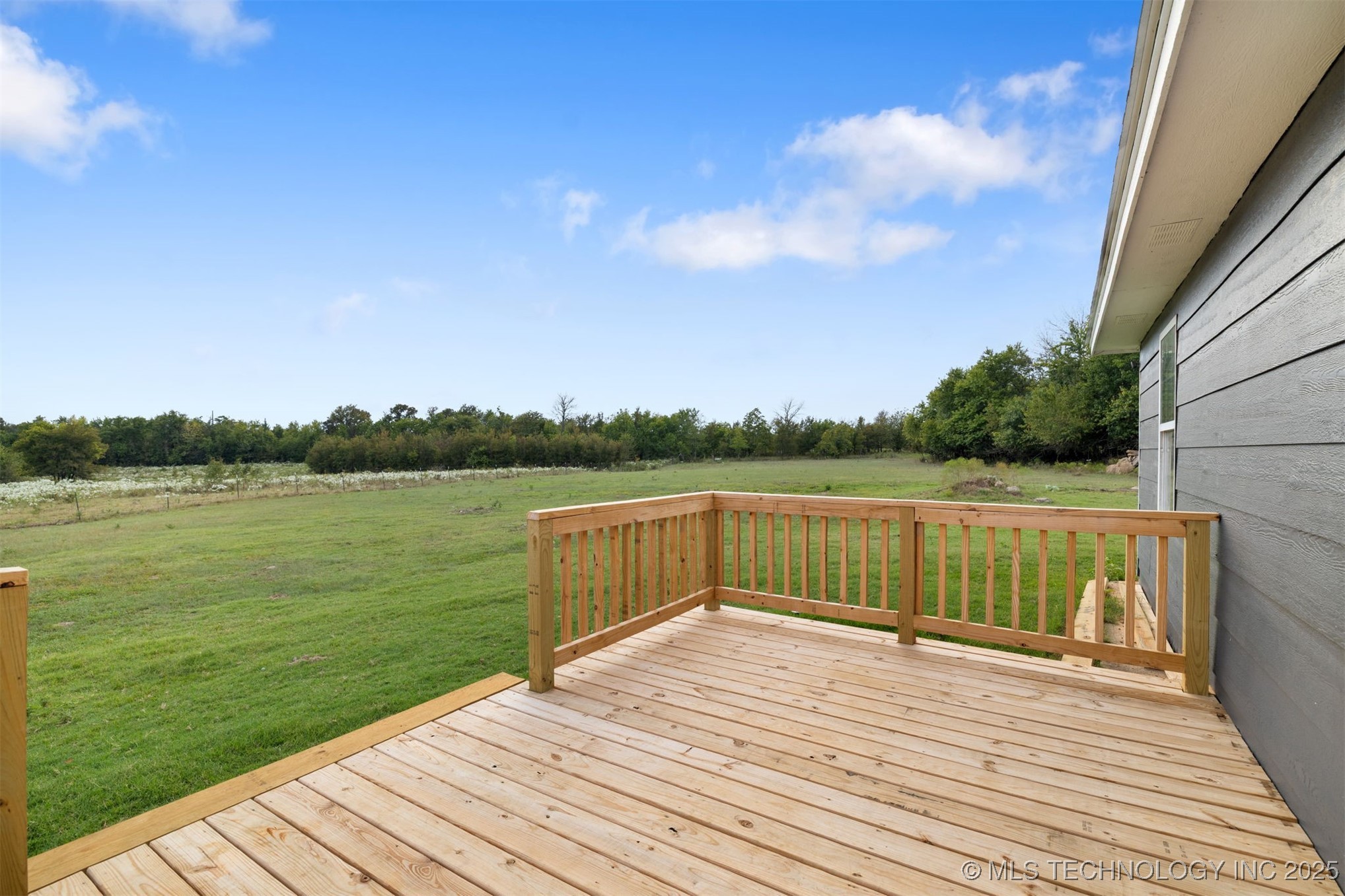 1180 N 4430 Road Property Photo 7