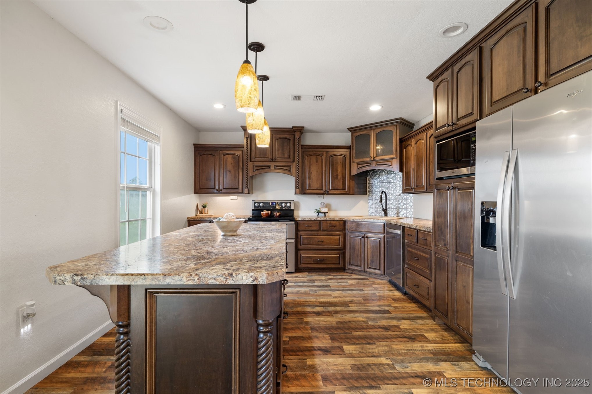 1180 N 4430 Road Property Photo 11