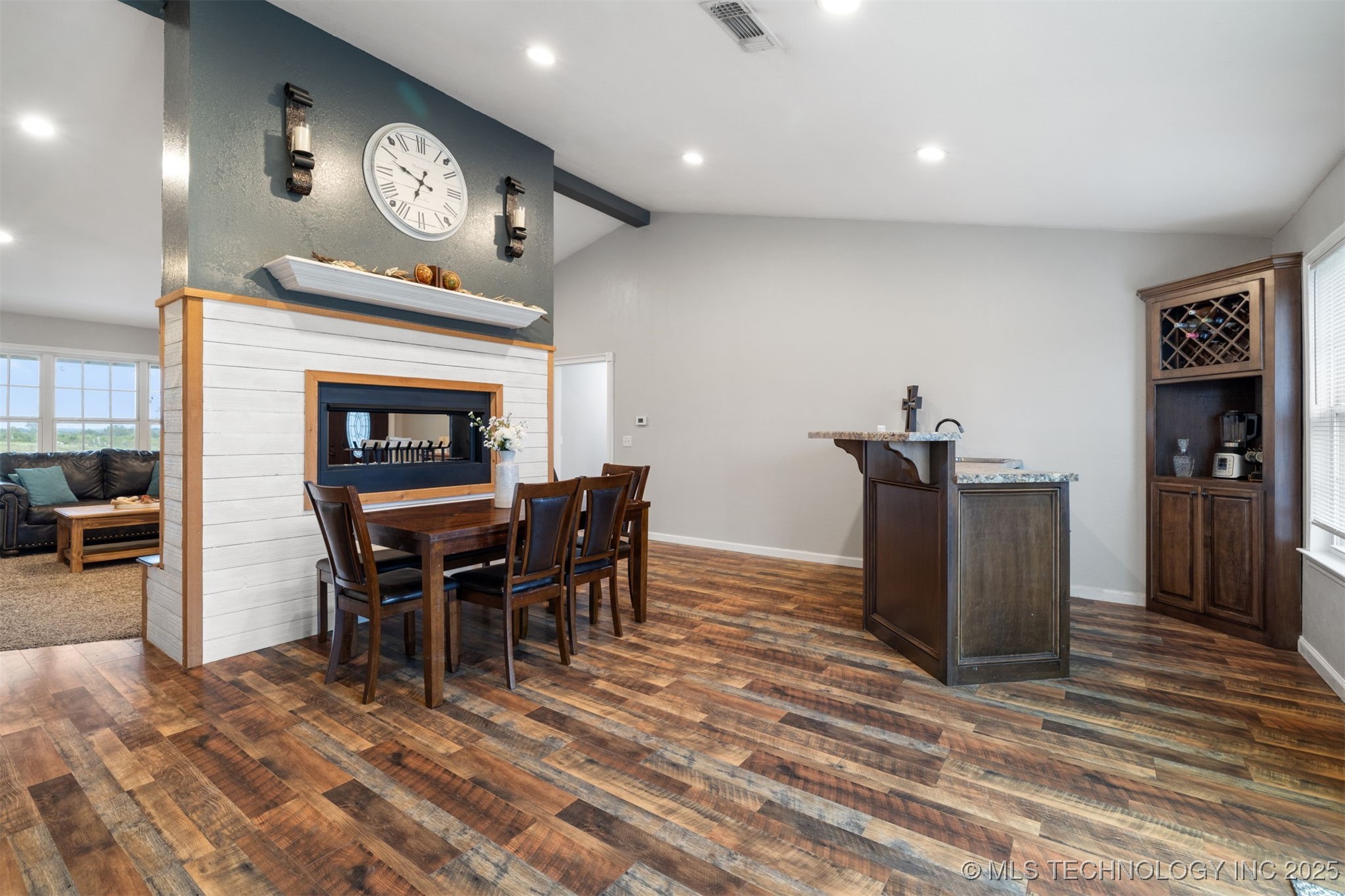 1180 N 4430 Road Property Photo 22