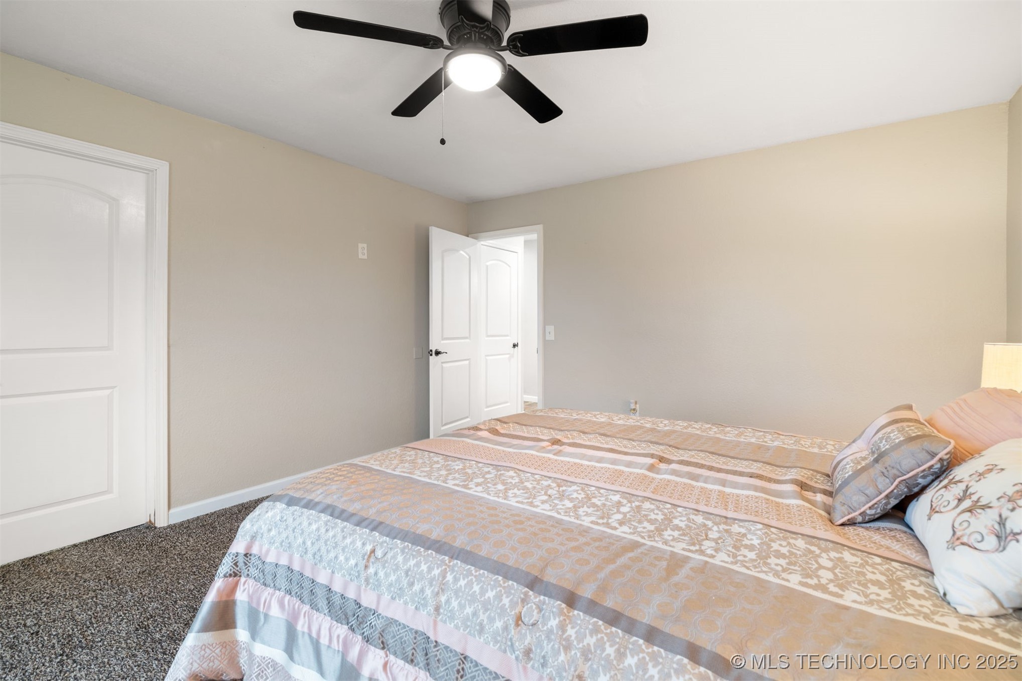 1180 N 4430 Road Property Photo 24