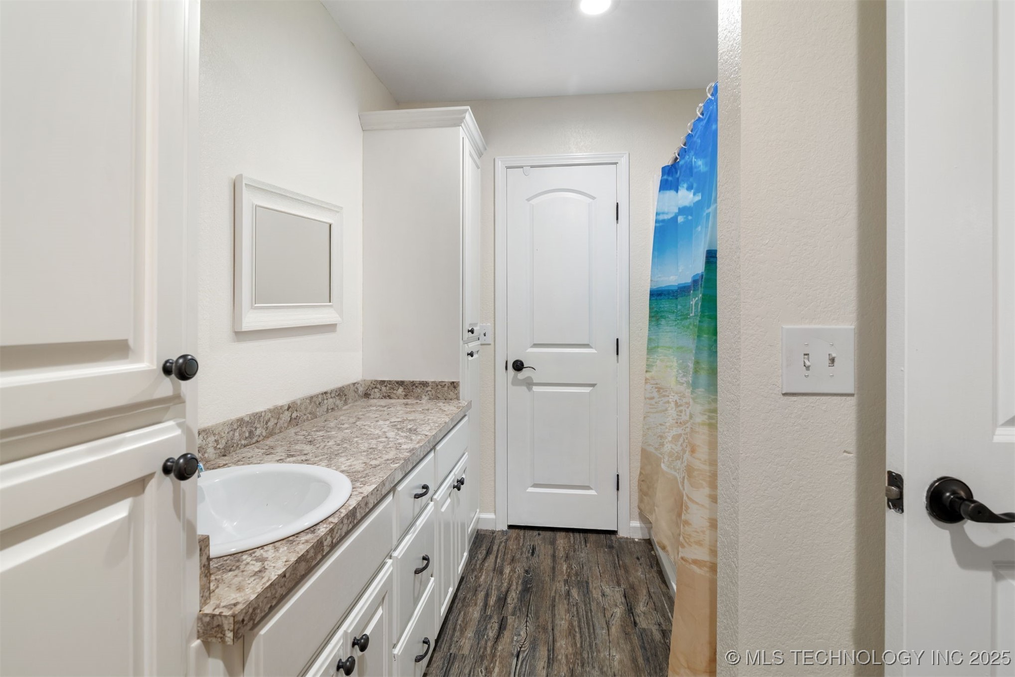 1180 N 4430 Road Property Photo 26