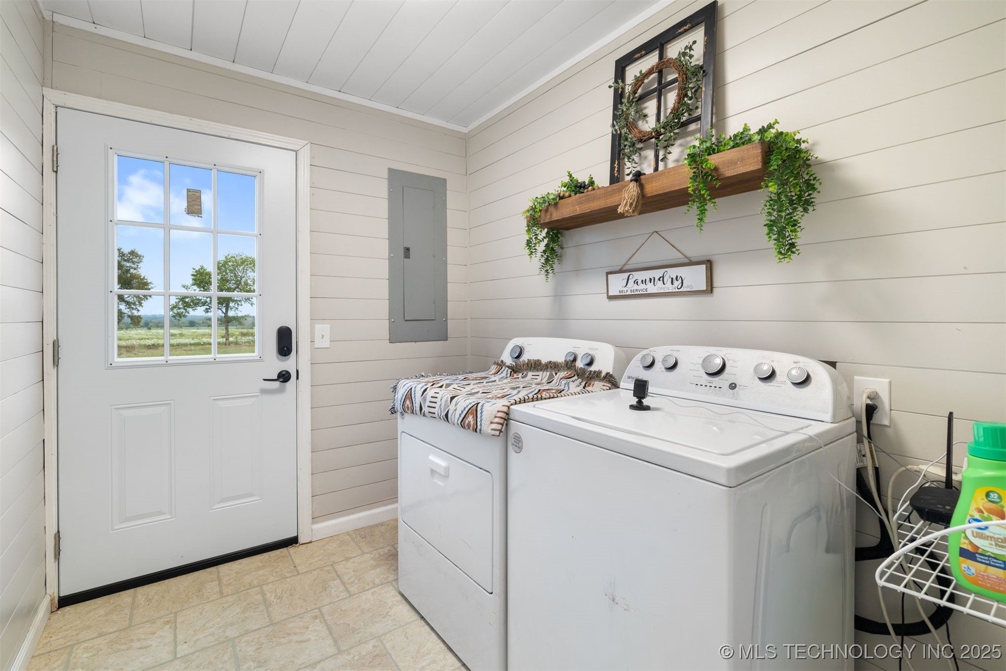 1180 N 4430 Road Property Photo 27