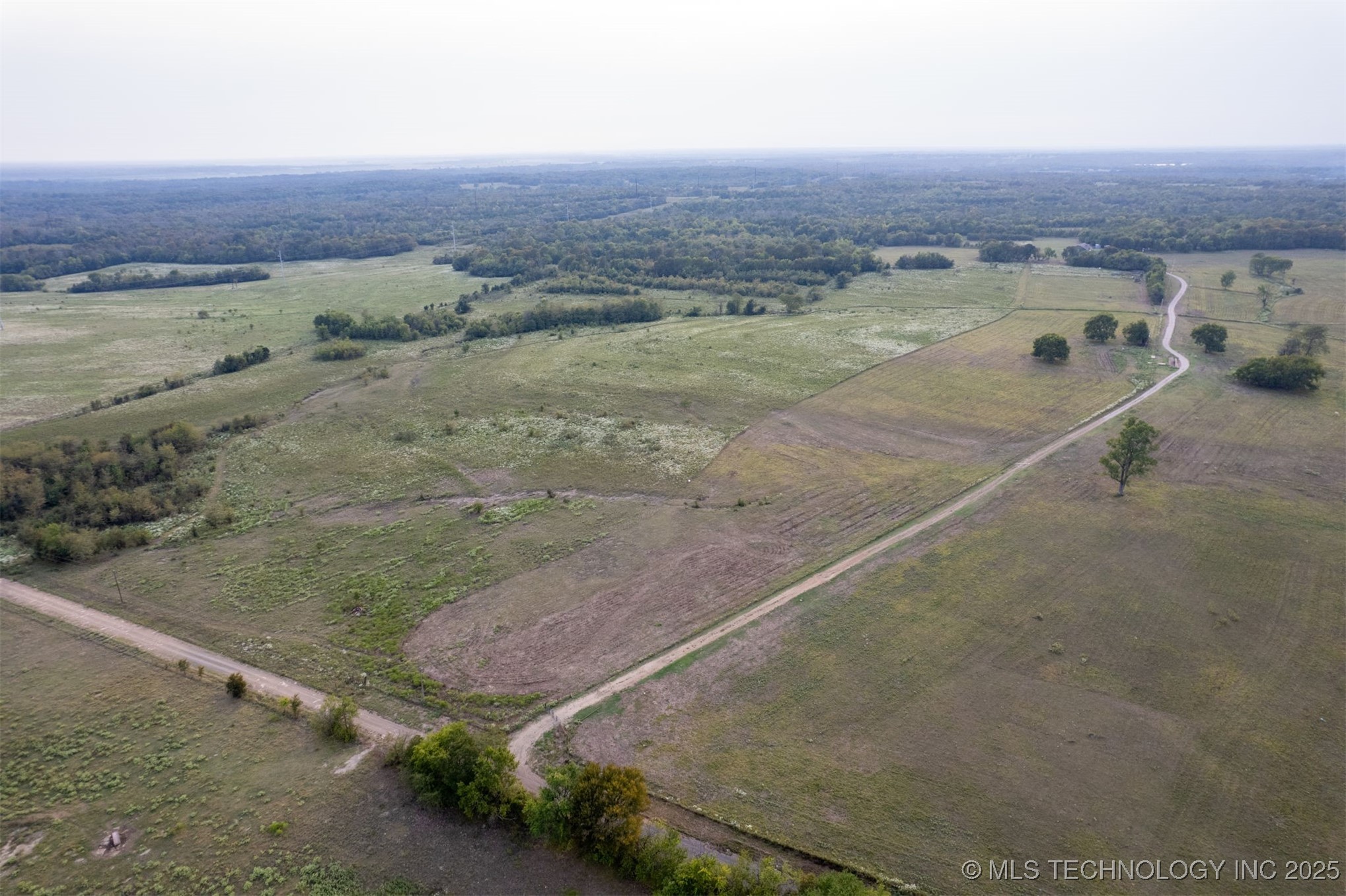 1180 N 4430 Road Property Photo 33