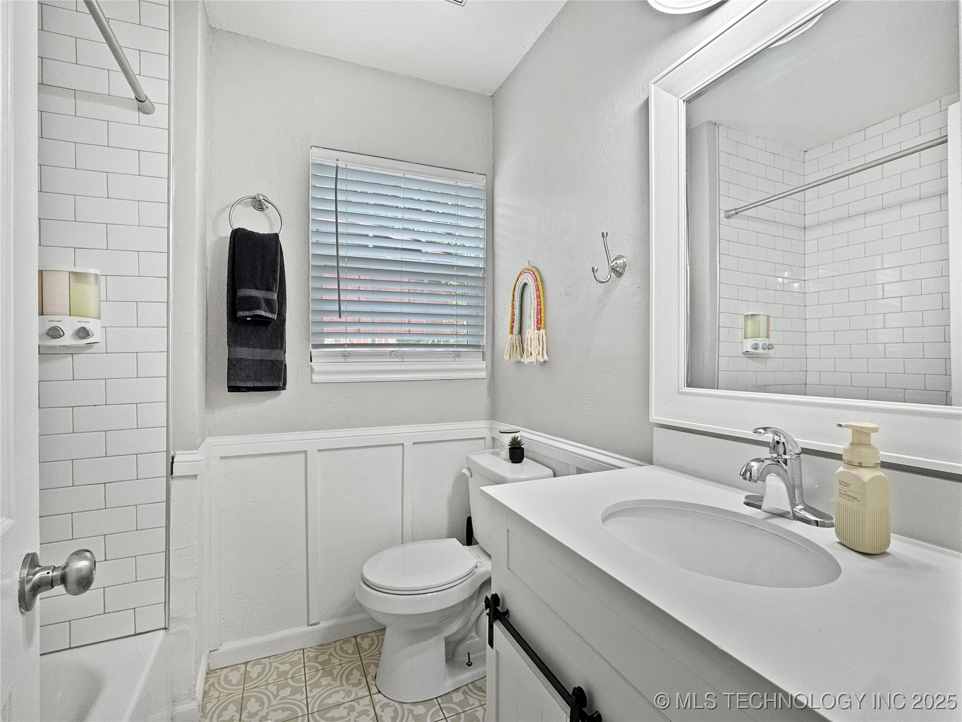 4517 S Waco Avenue Property Photo 12