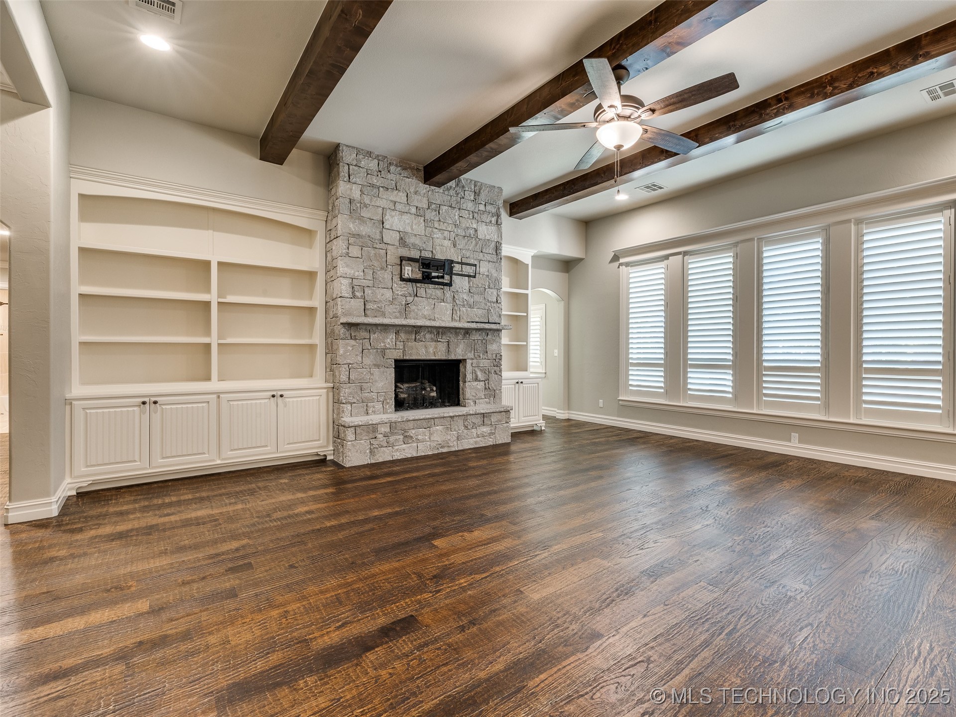 19460 E Boulder Drive Property Photo 8