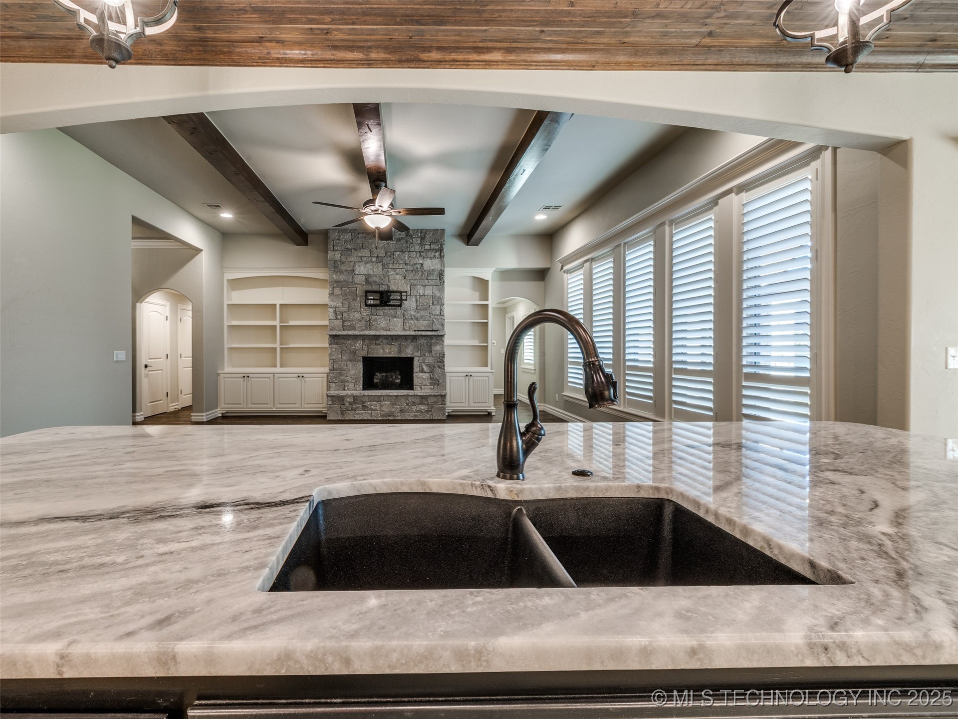 19460 E Boulder Drive Property Photo 16