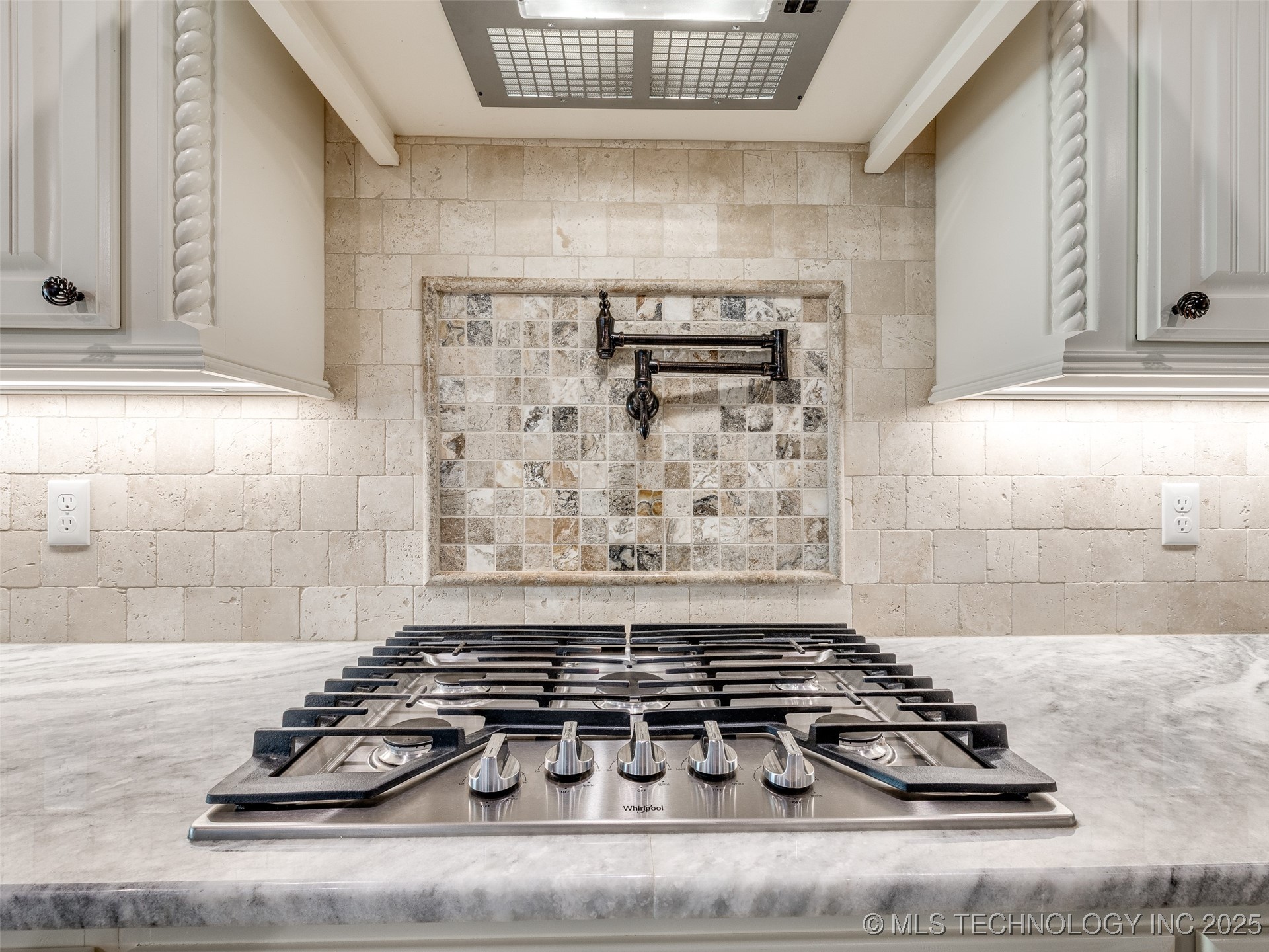 19460 E Boulder Drive Property Photo 17